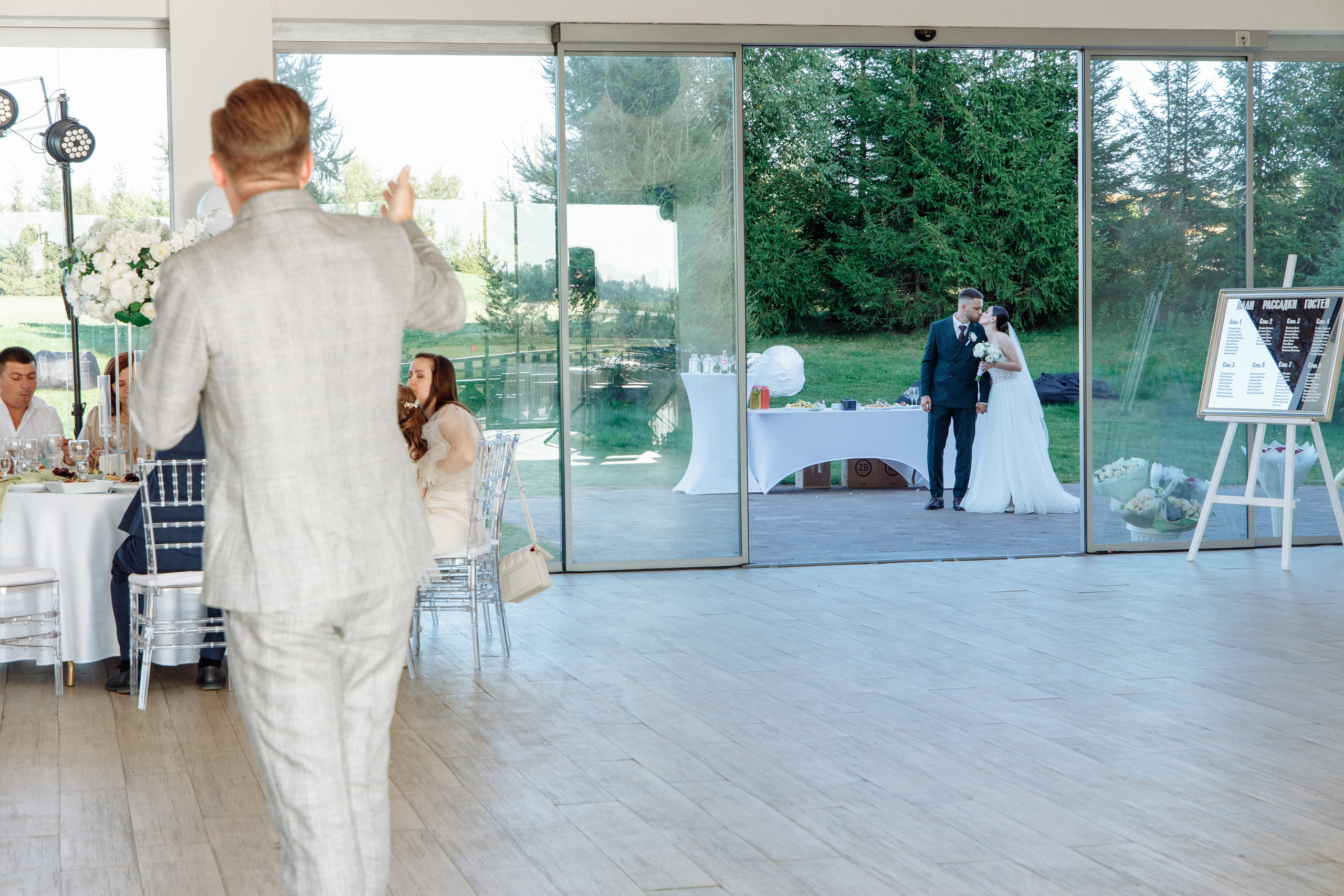 Выездная церемонию в гольф-клубе Сорочаны. Свадебный фотограф Кирилл Шустров