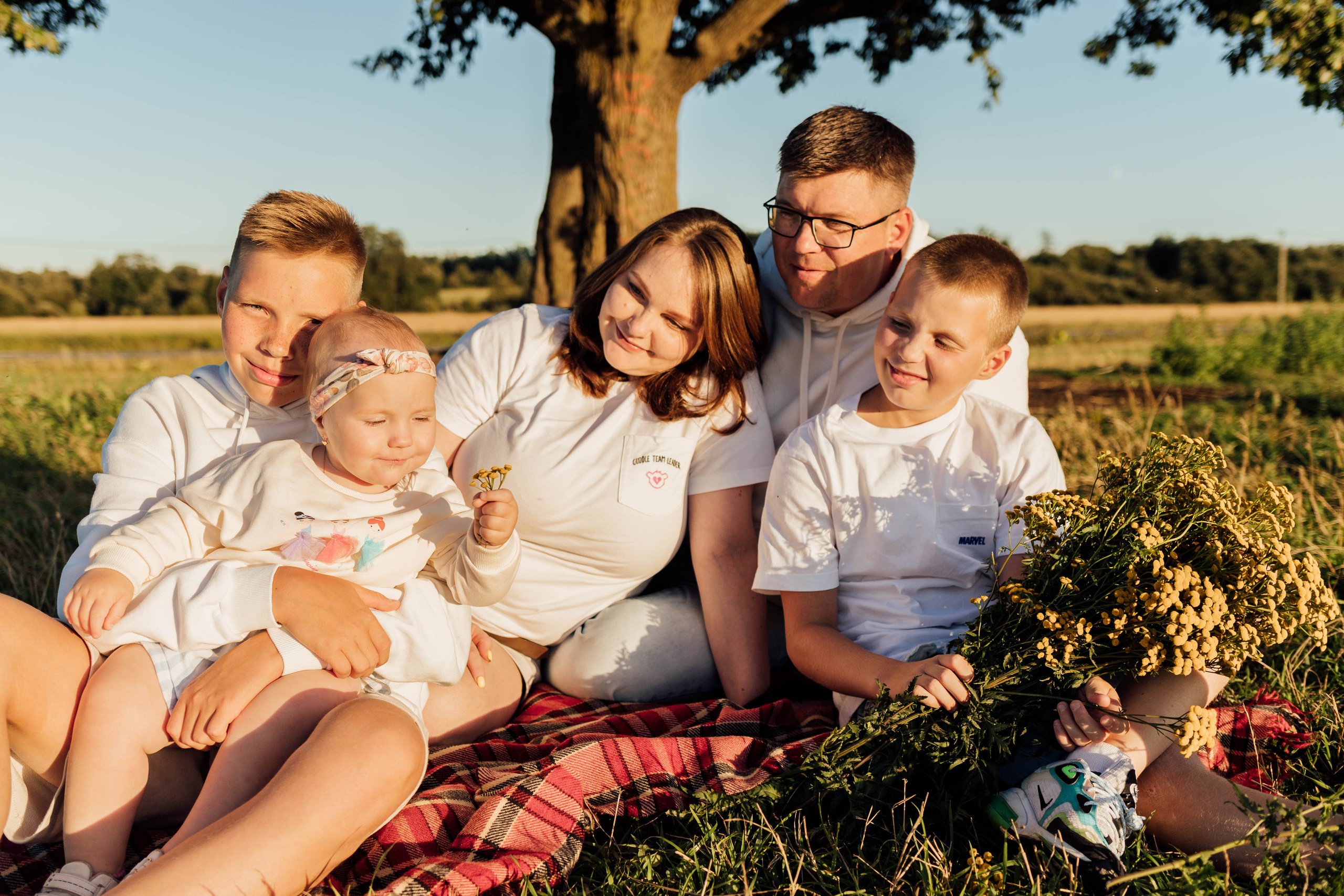 ПРОГУЛКА В ПОЛЕ. Семейный Фотограф в Санкт-Петербурге Пушкин Анастасия Дьяконенкова