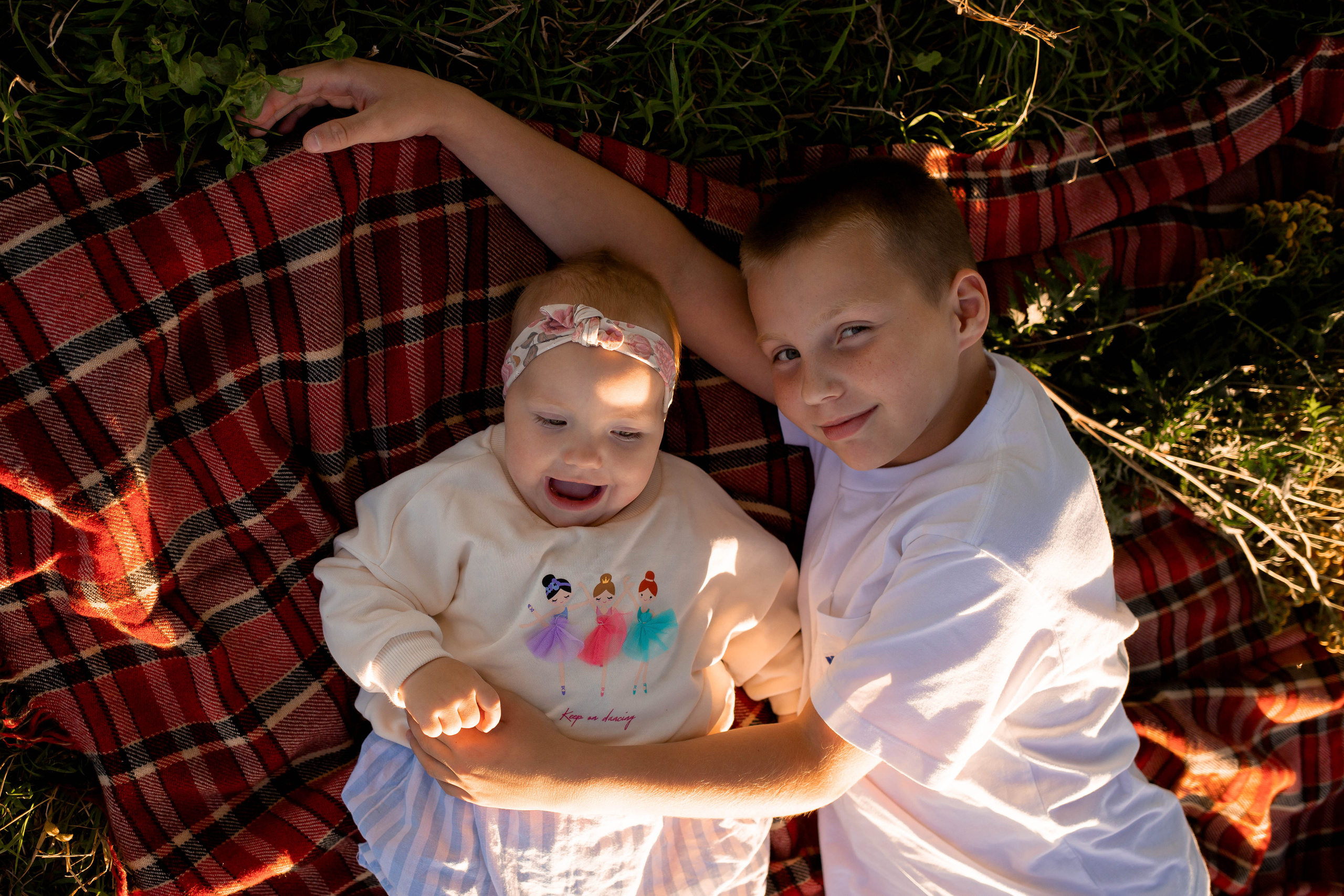 ПРОГУЛКА В ПОЛЕ. Семейный Фотограф в Санкт-Петербурге Пушкин Анастасия Дьяконенкова
