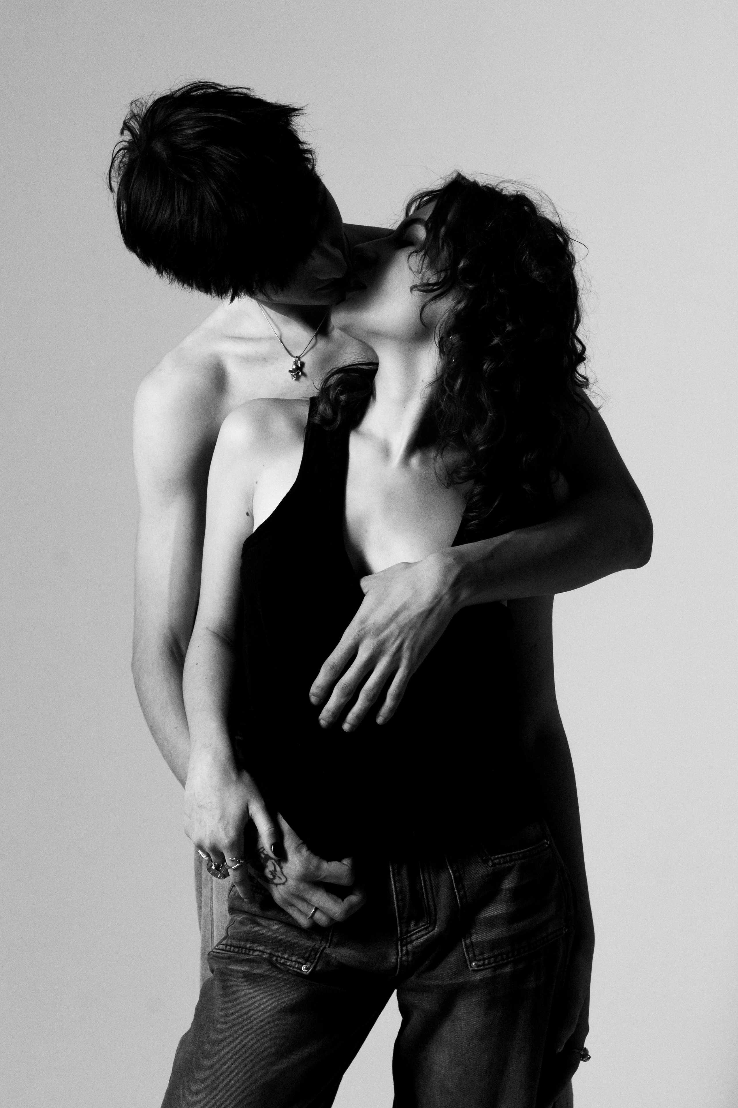 VD. Фотограф в Тюмени Даша Михнова. Портреты, фотопроекты, фотодни