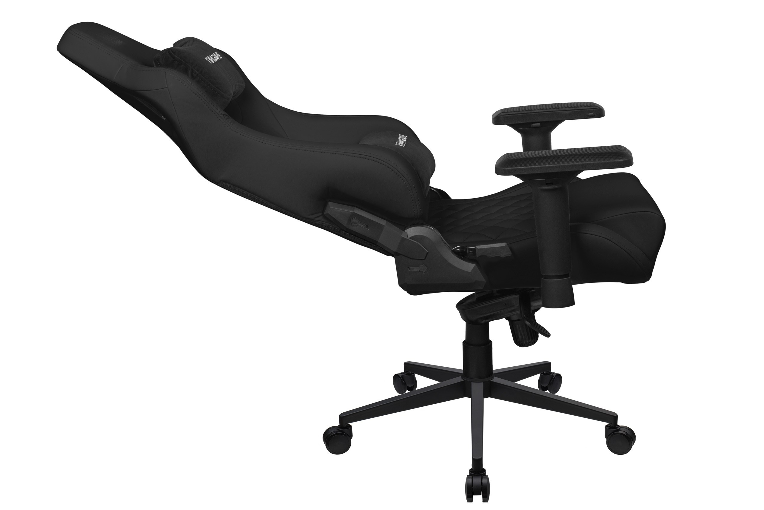 VMM — фотосъемка кресла MAROON NEW ERA. Рекламный и предметный фотограф Марченков Антон