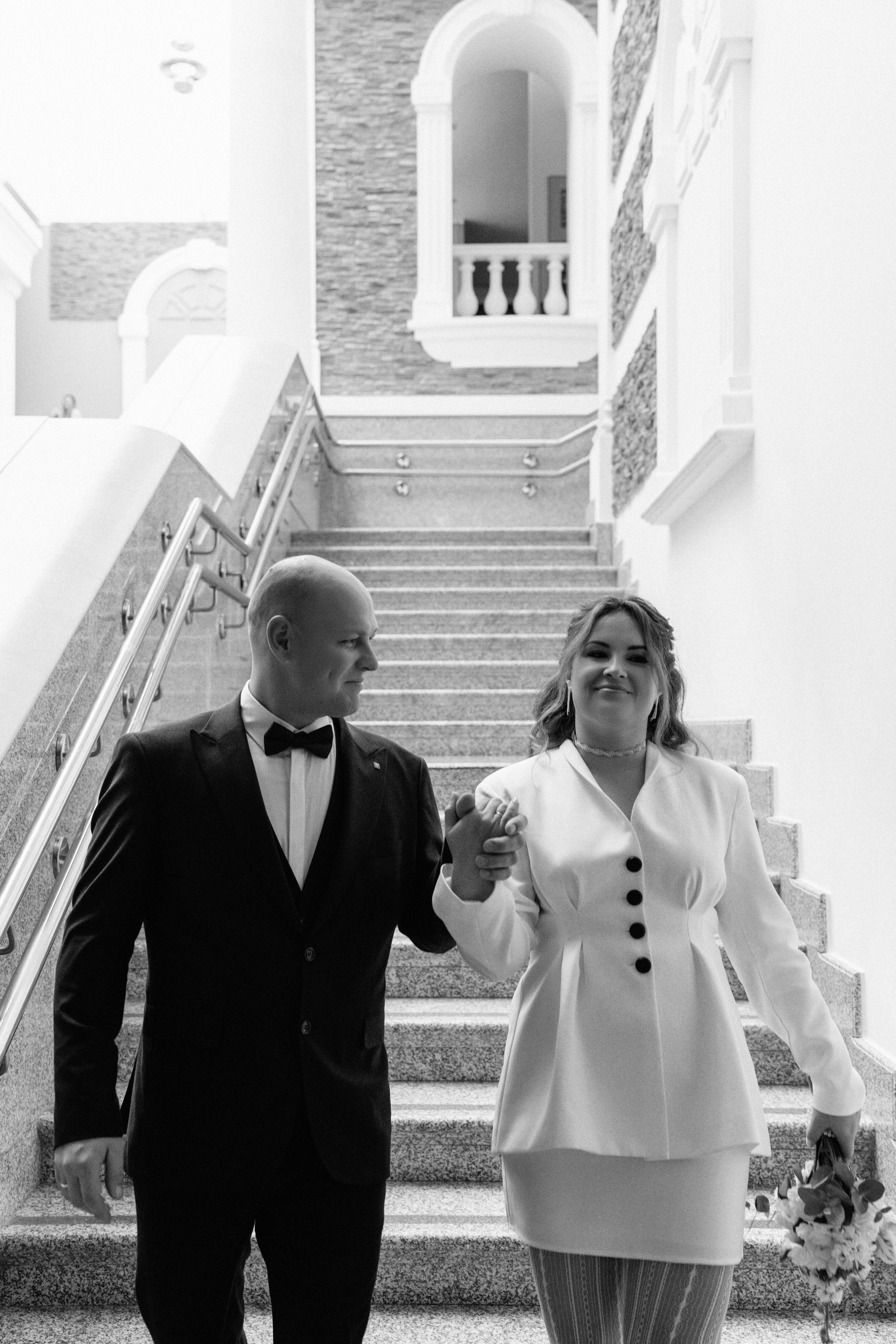 Свадебная фотосессия в музее. Ваш семейный фотограф в Минске — Вика Трегубова