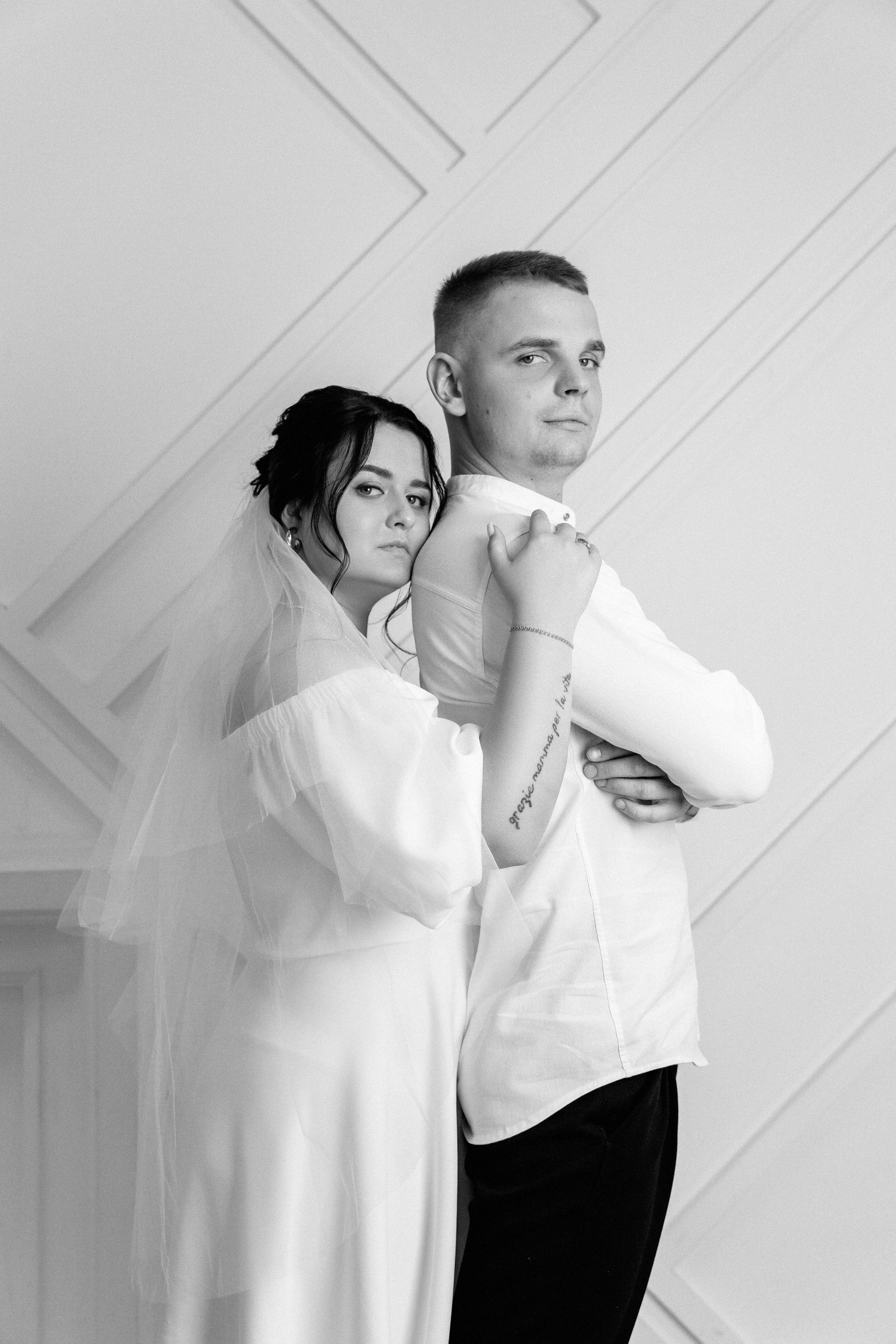 Студийная свадебная история любви. Ваш семейный фотограф в Минске — Вика Трегубова