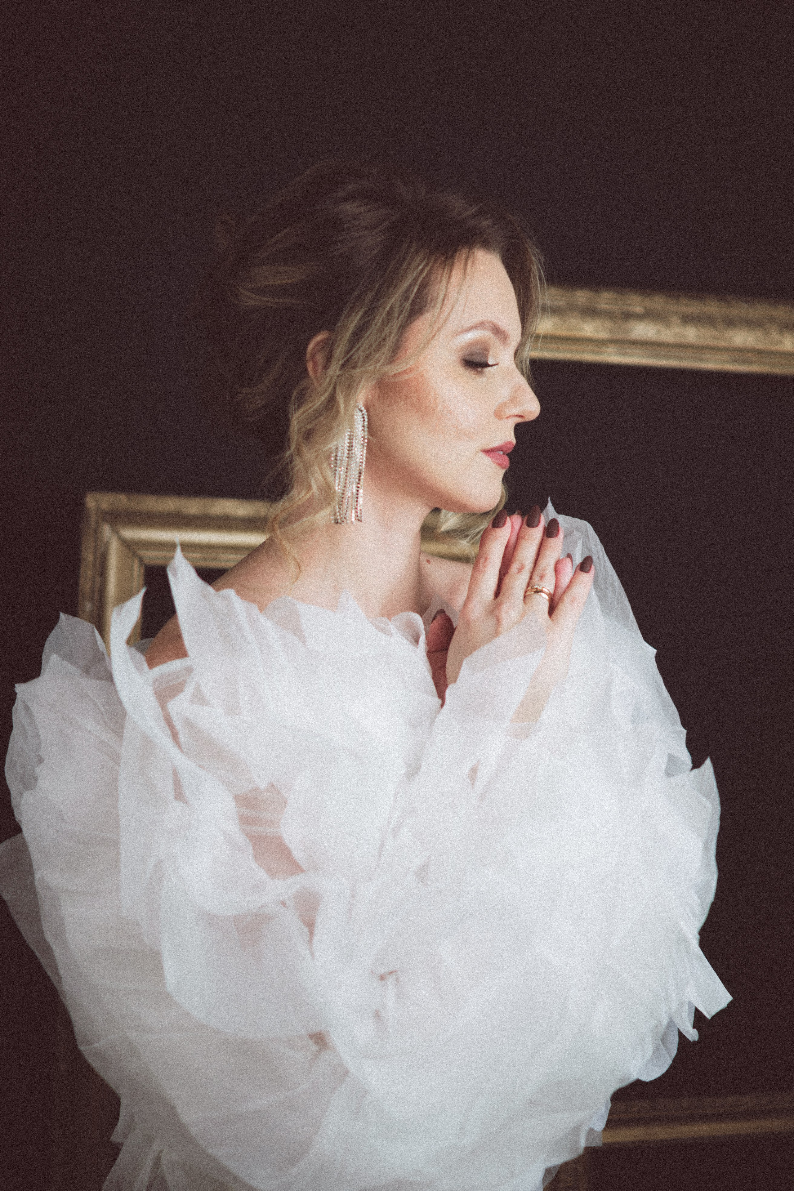 НОВОГОДНЯЯ ФОТОСЕСИИЯ В СТУДИИ ДЛЯ ДЕВУШКИ И ПРОГУЛКА ПО ЧЕРНЫШЕВСКОЙ. Профессиональный фотограф, Санкт-Петербург — Виктория Богомолова