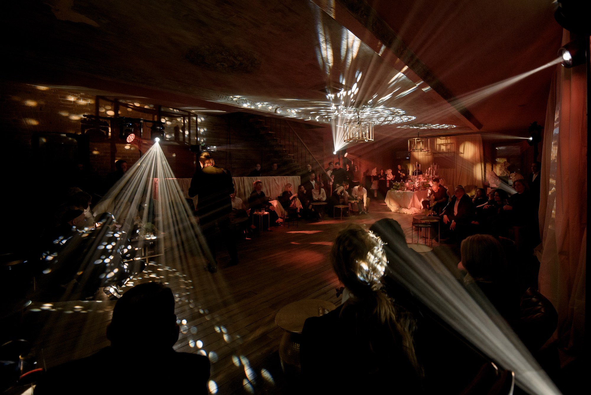 Ночь. Музей. XIII+. Алина Посторонка