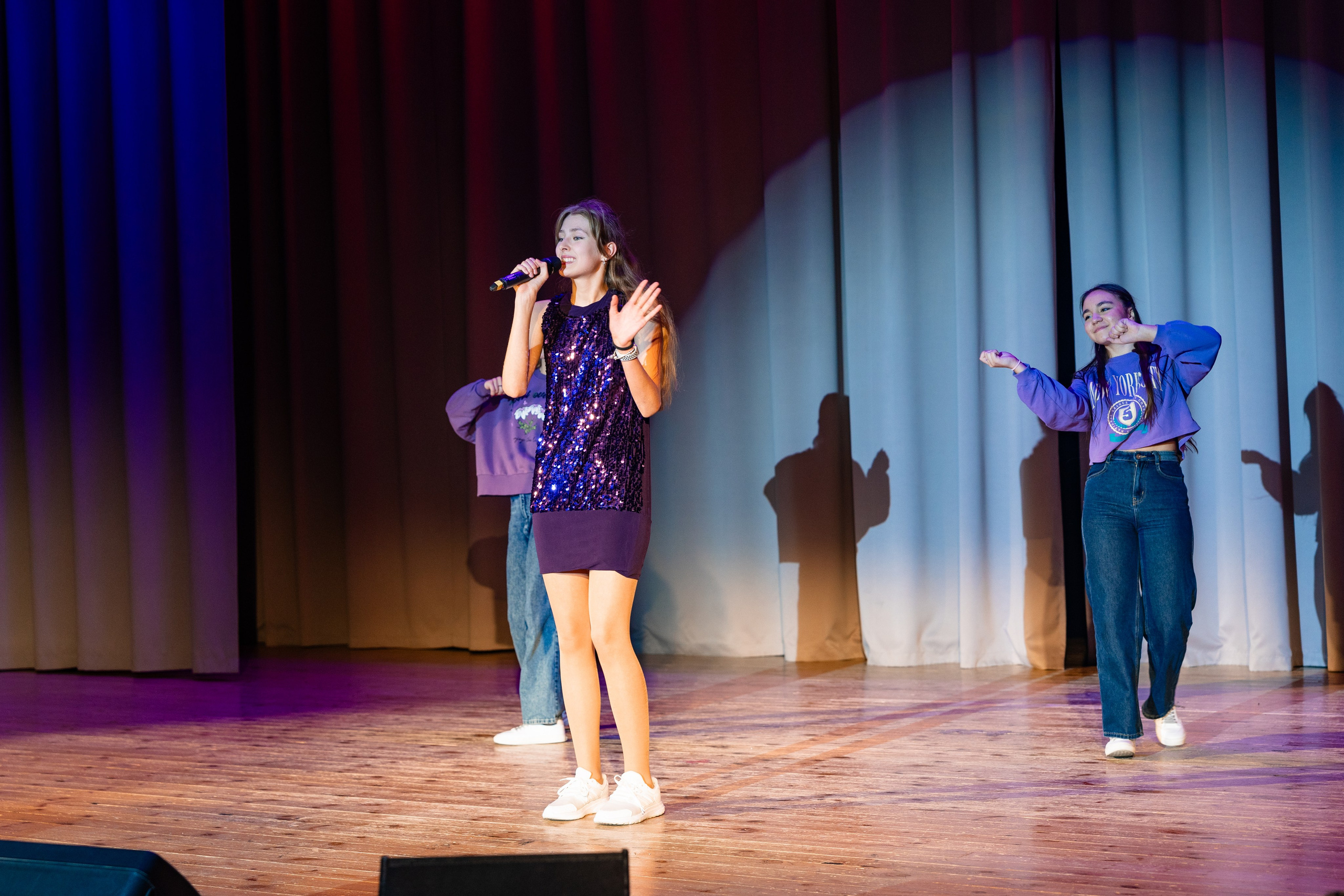 Концерт ДК Буривестник. Фотограф Никита Комаров