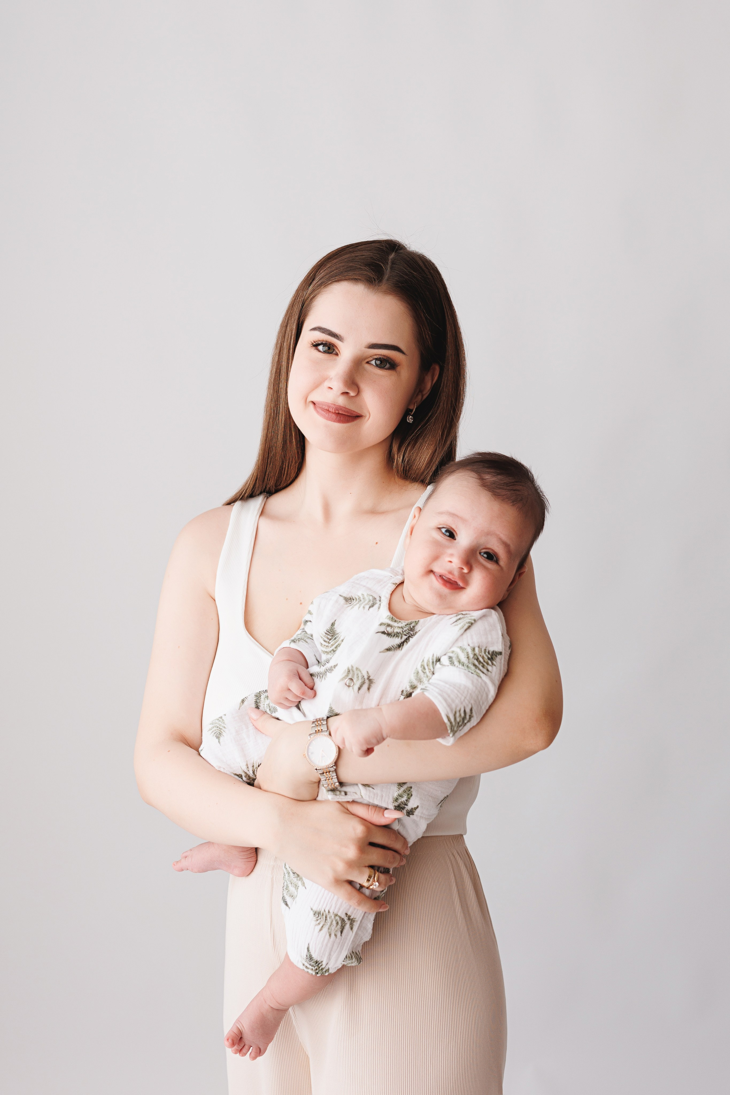 Семьи студия. Профессиональная детская и семейная фотостудия в Краснодаре