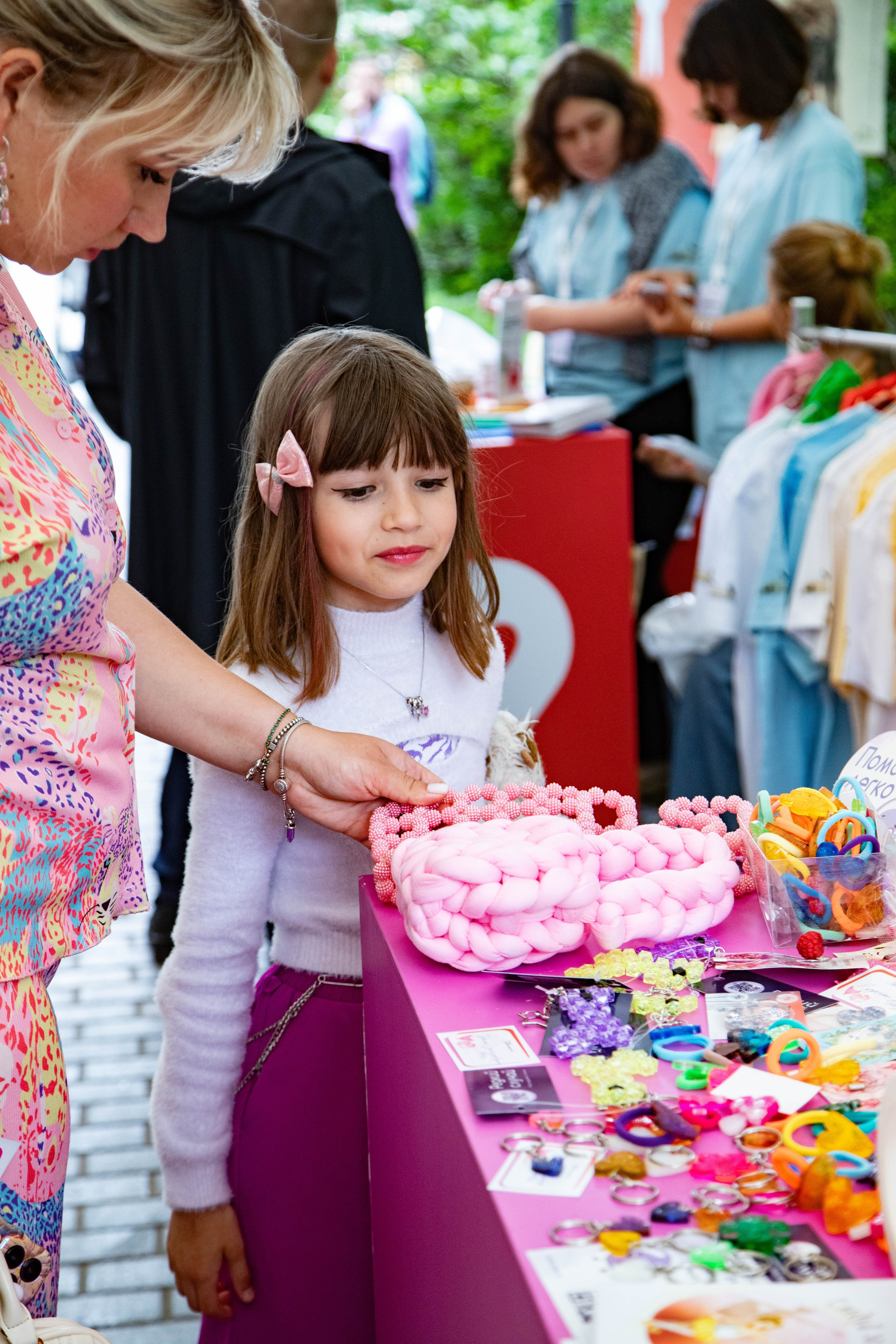 Съемка для благотворительного фонда. Женский фотограф в Москве Рина Леонтьева