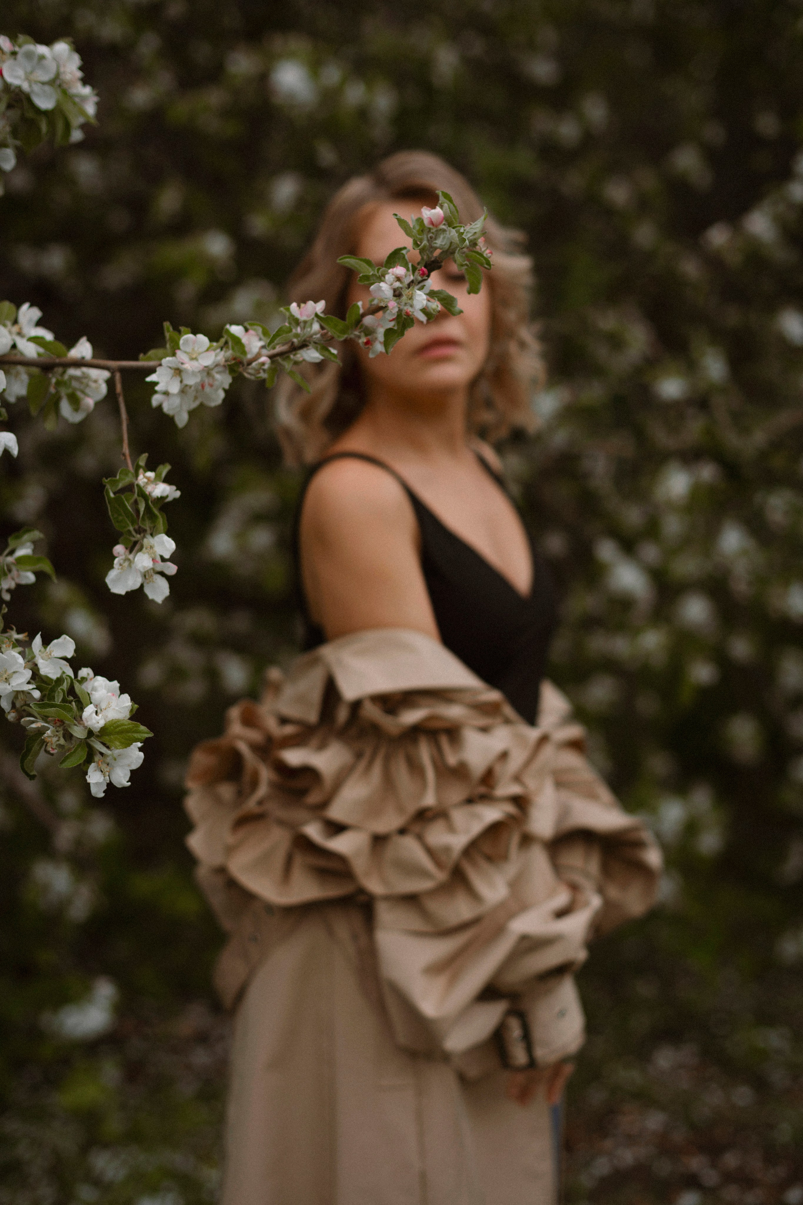 Аля цветение. Фотограф Мария Щеголькова. Чувственный женский портрет