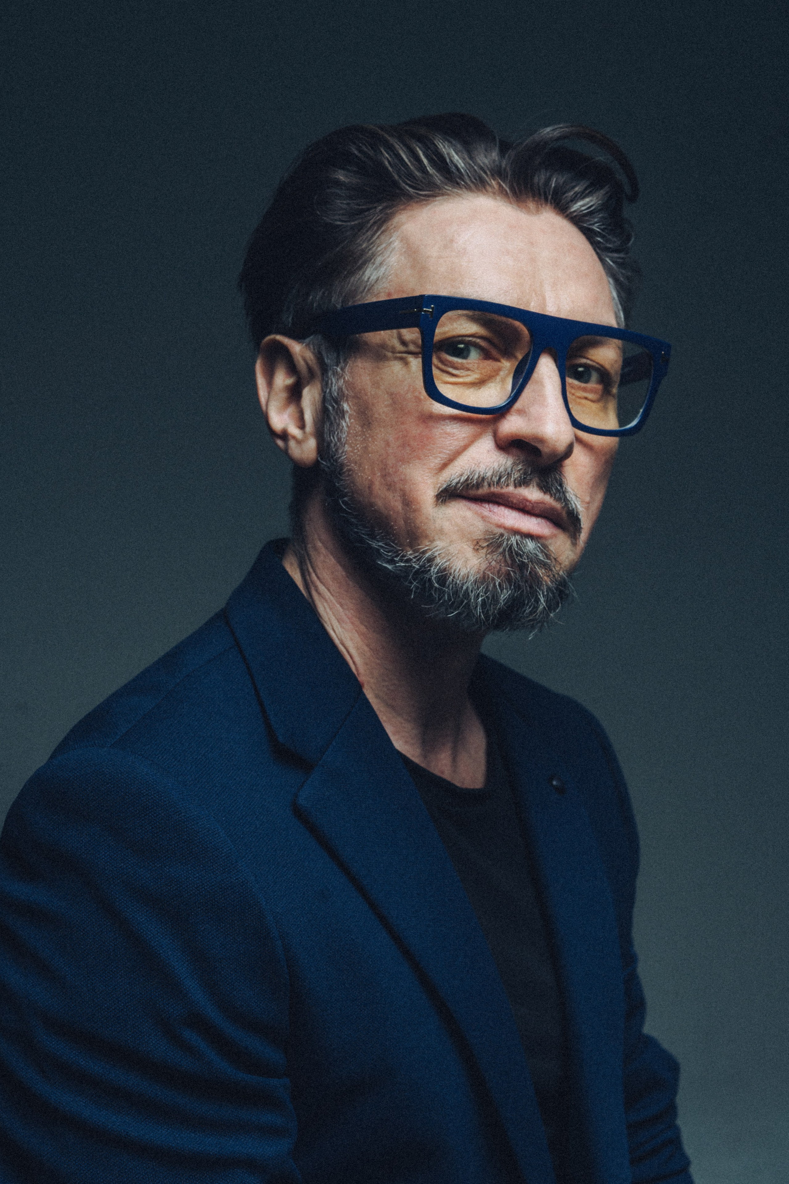 “Business portrait” Chief photographer Forbes premium shooting Dubai, Moscow. Portrait photographer Moscow, UAE, Oleg Koshmarov