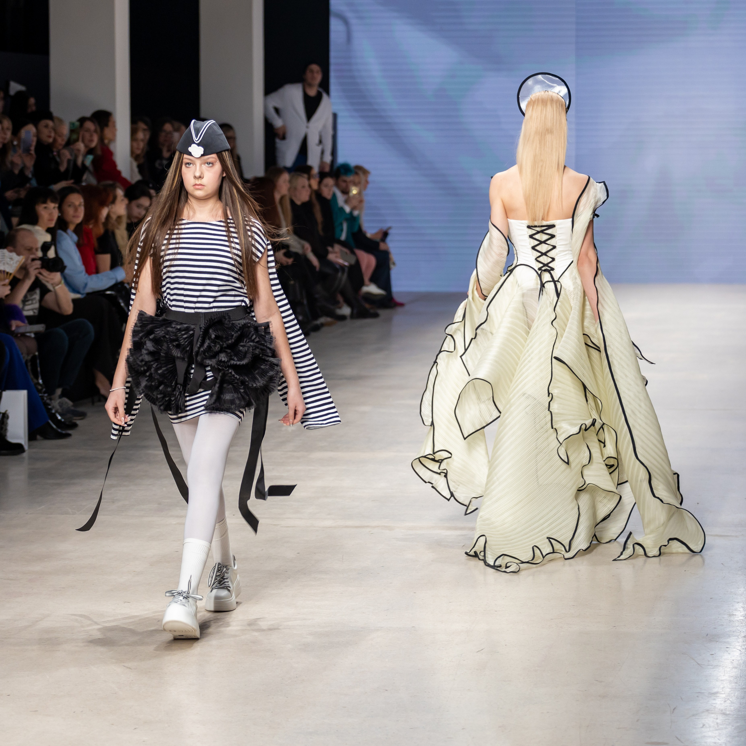 Показ коллекции Nelly Kruk (Нижний Новгород): Московская неделя моды 15 марта 2025. Фотосессии и репортаж — Фотограф в Москве — Рина Серёгина