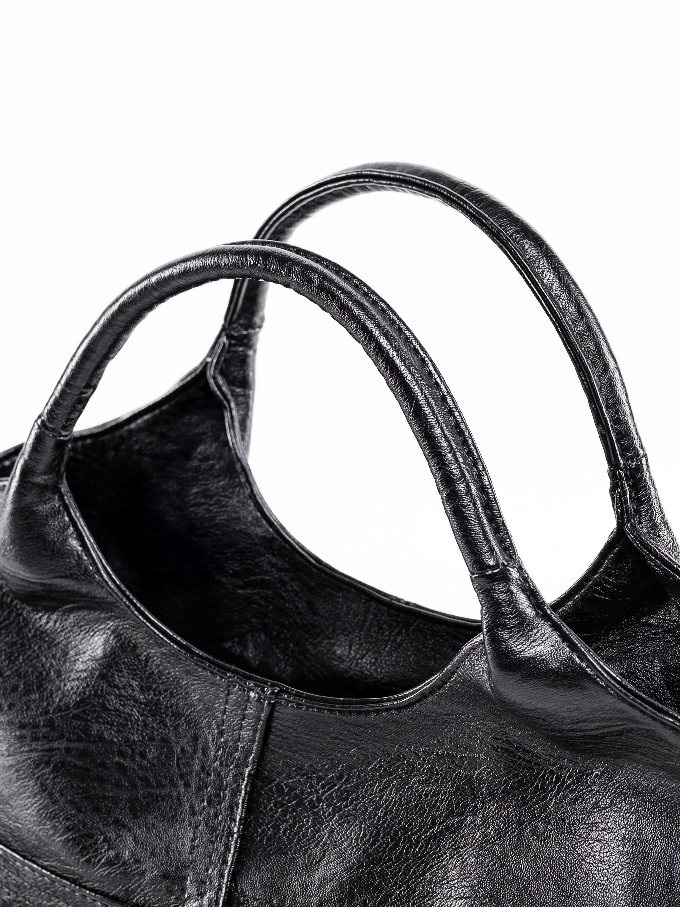 Q Кожаные сумки женские предметка серия 4. Предметный фотограф, фото для маркетплейсов Пятигорск, КМВ