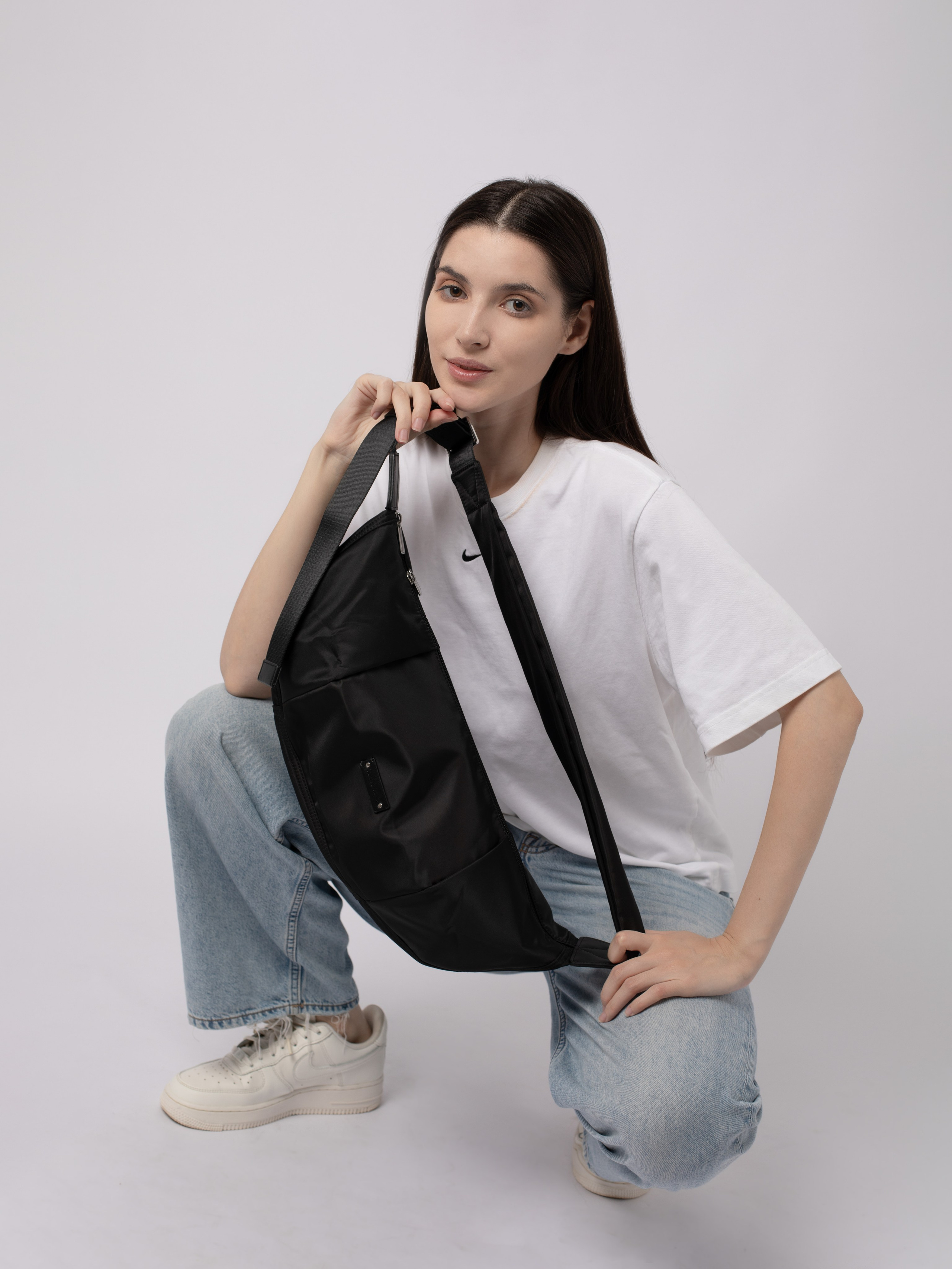 Женские сумки. Фотостудия предметной и модельной съёмки для маркетплейсов