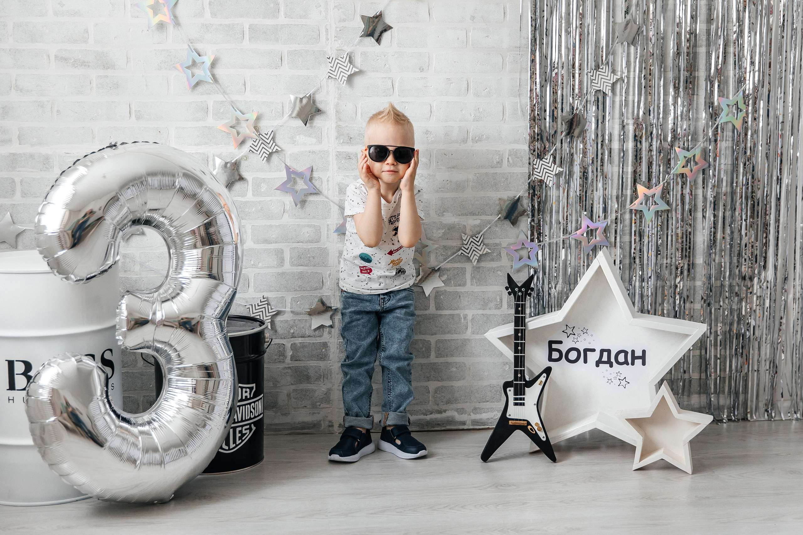 Гитара (до 3 лет). Детский фотограф, выпускные альбомы в Нижнем Новгороде Бодягина Мария