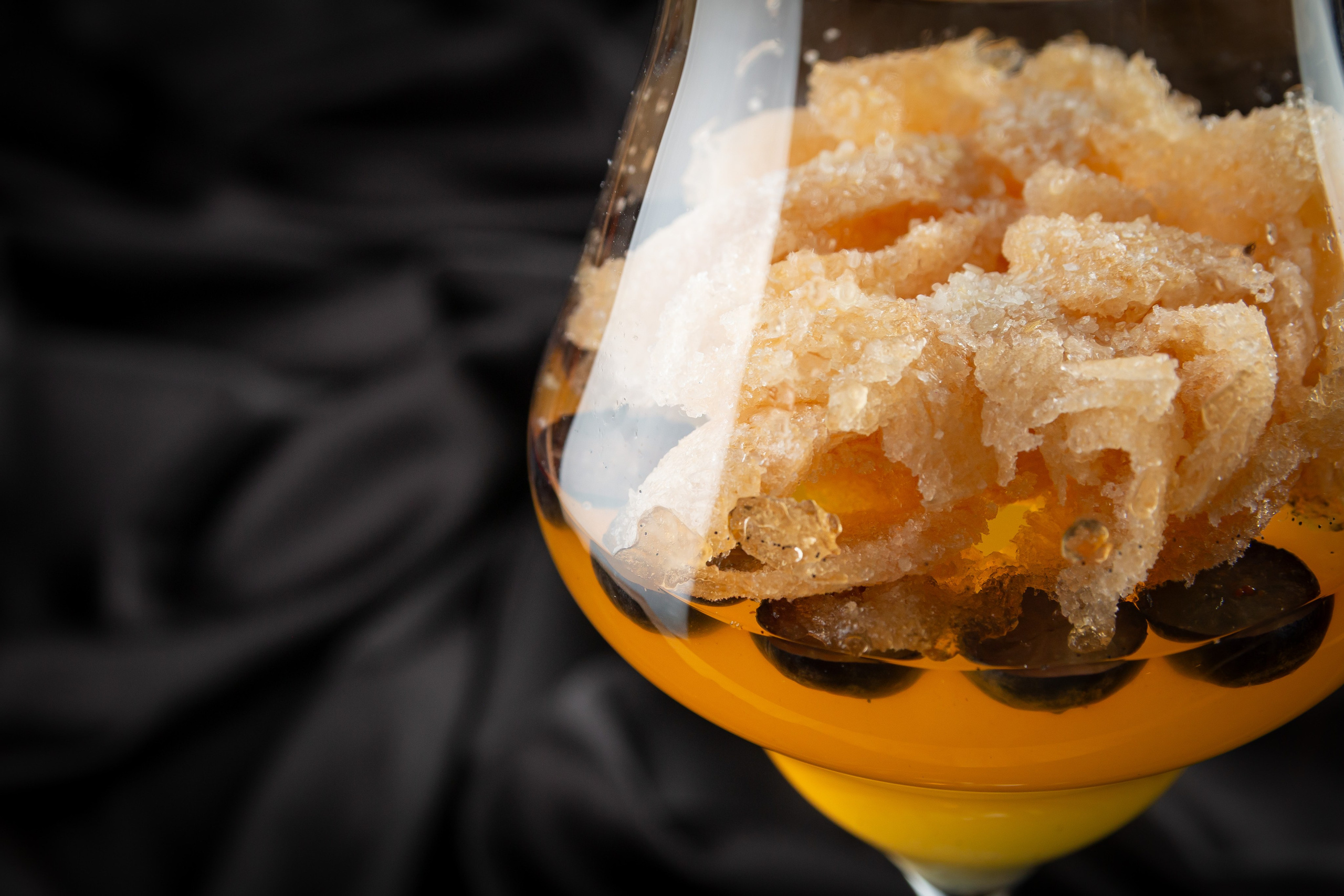 Amar. Александр Стряпунин — предметный фотограф в Улан-Удэ