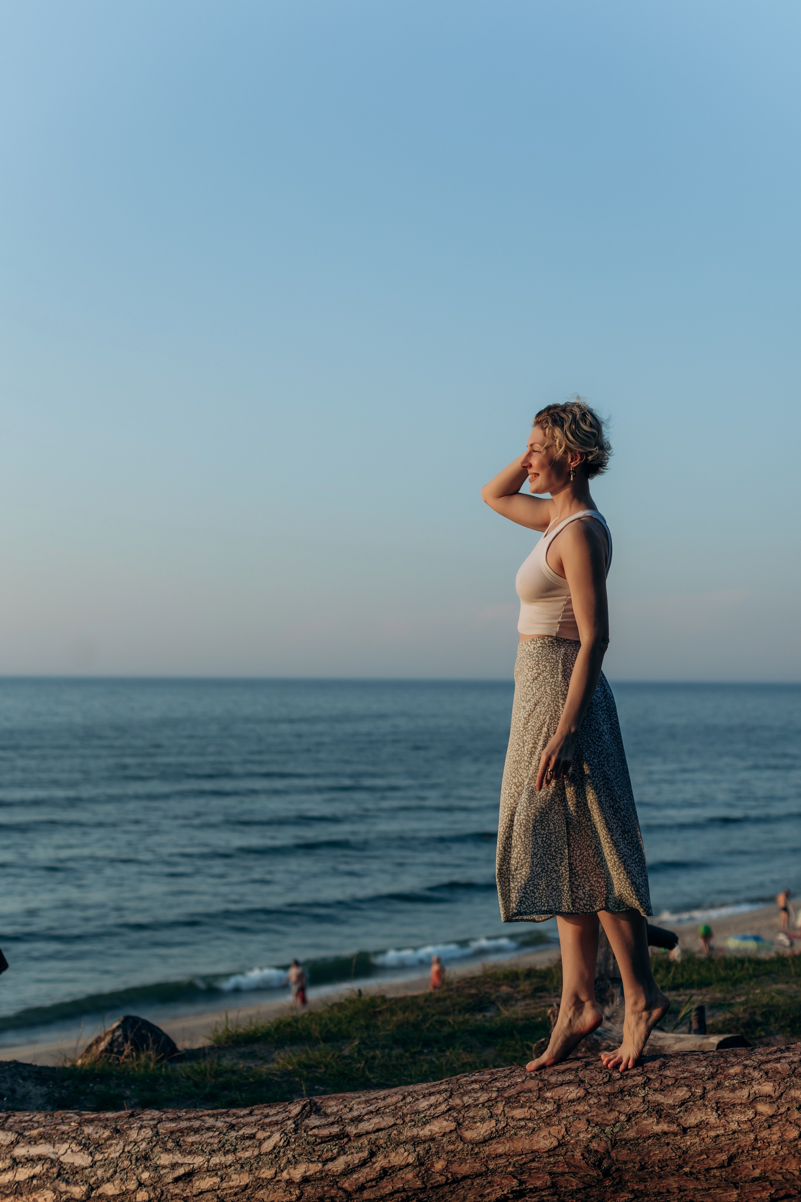Подруги Пионеский Сосновый бор закат. Фотограф в Калининграде свадебная фотография, репортажная, фотосессии