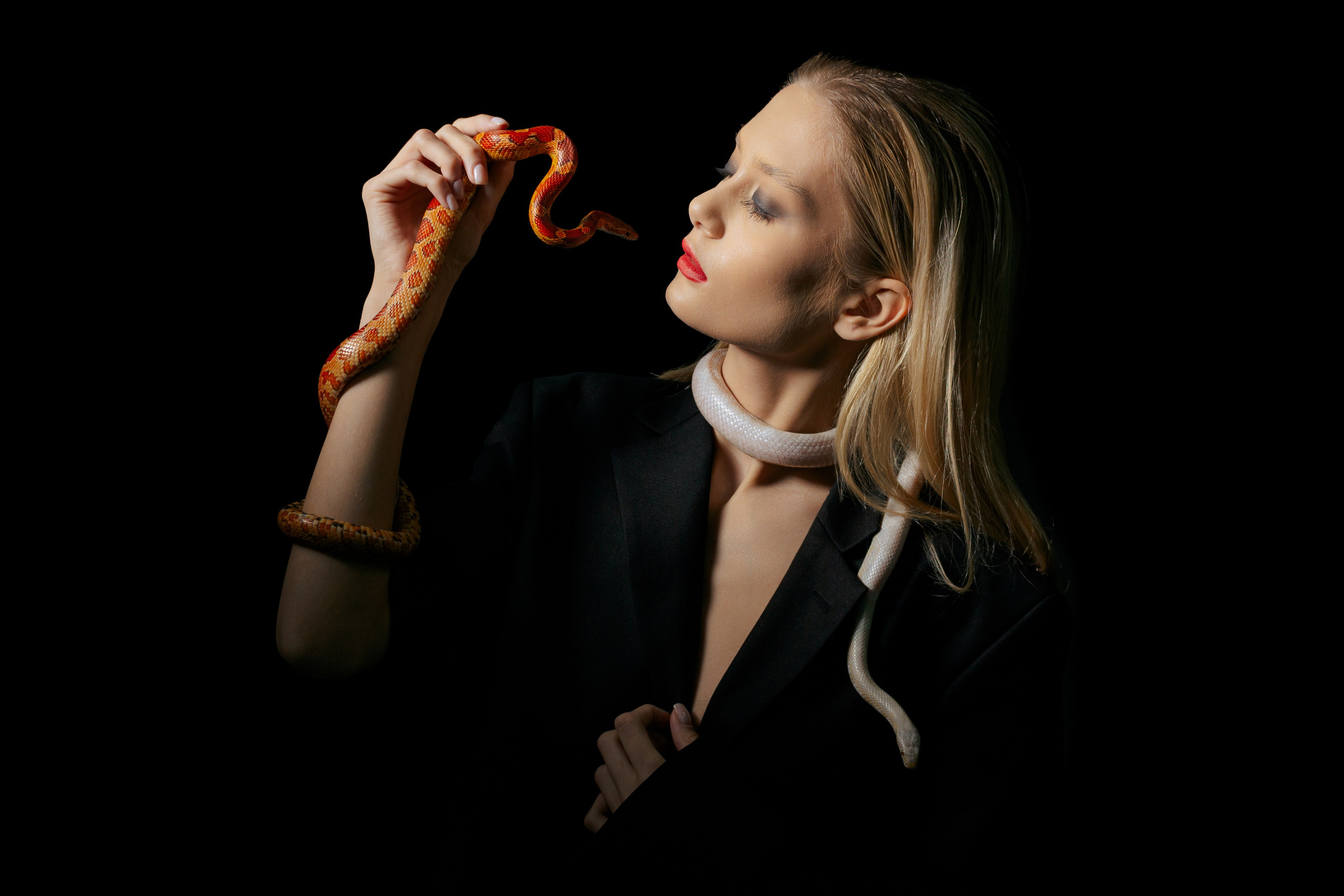 Fashion. Фотограф беременности в Тюмени Любовь Докучаева