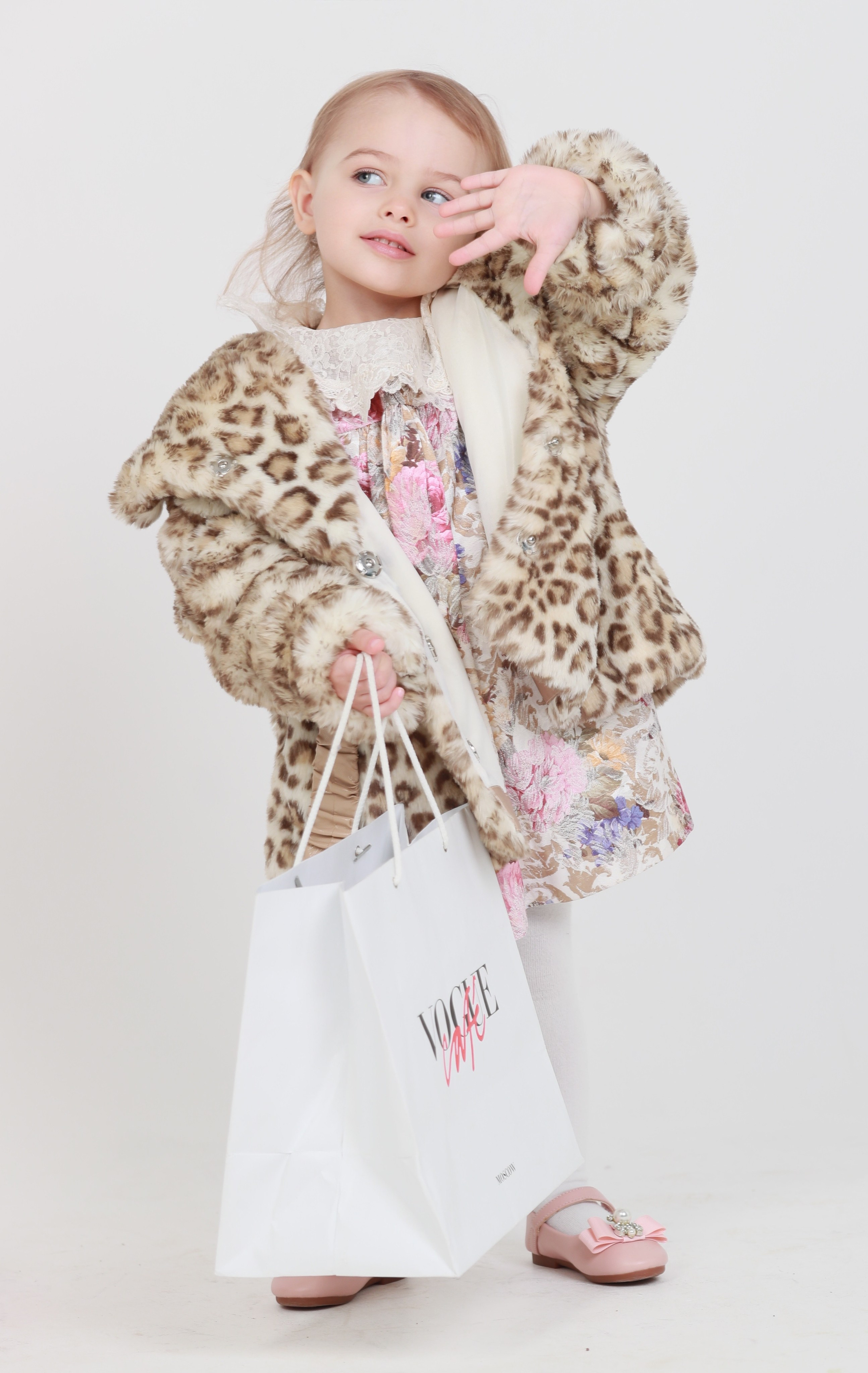 Алине 2 года. Профессиональный фотограф Алена Александрова