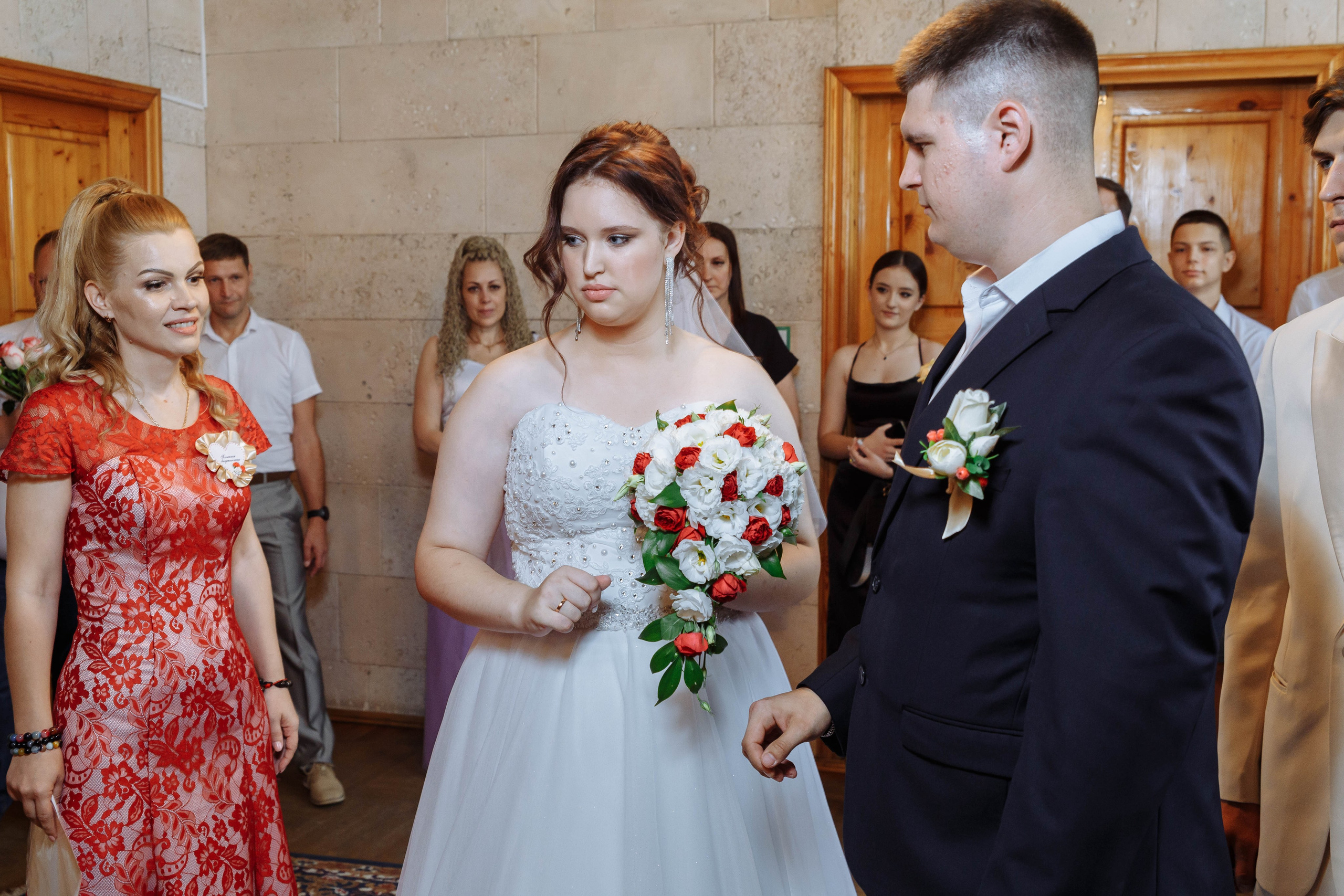 Татьяна и Виктор: настоящая русская свадьба. Событийный фотограф Максим Бескоровайновнов