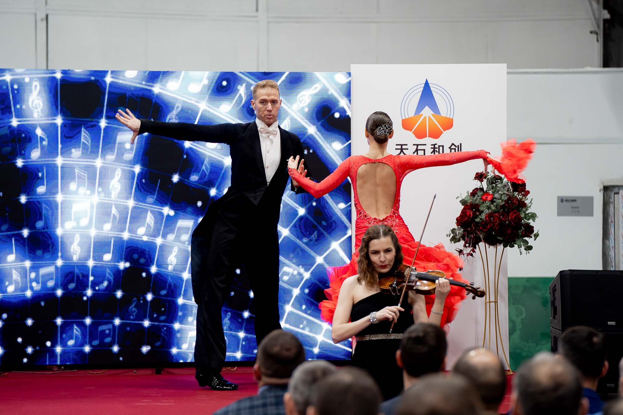 Открытие сервисного центра HILONG. Сергей Кошкин. Репортажная и ивент-фотография в Сургуте