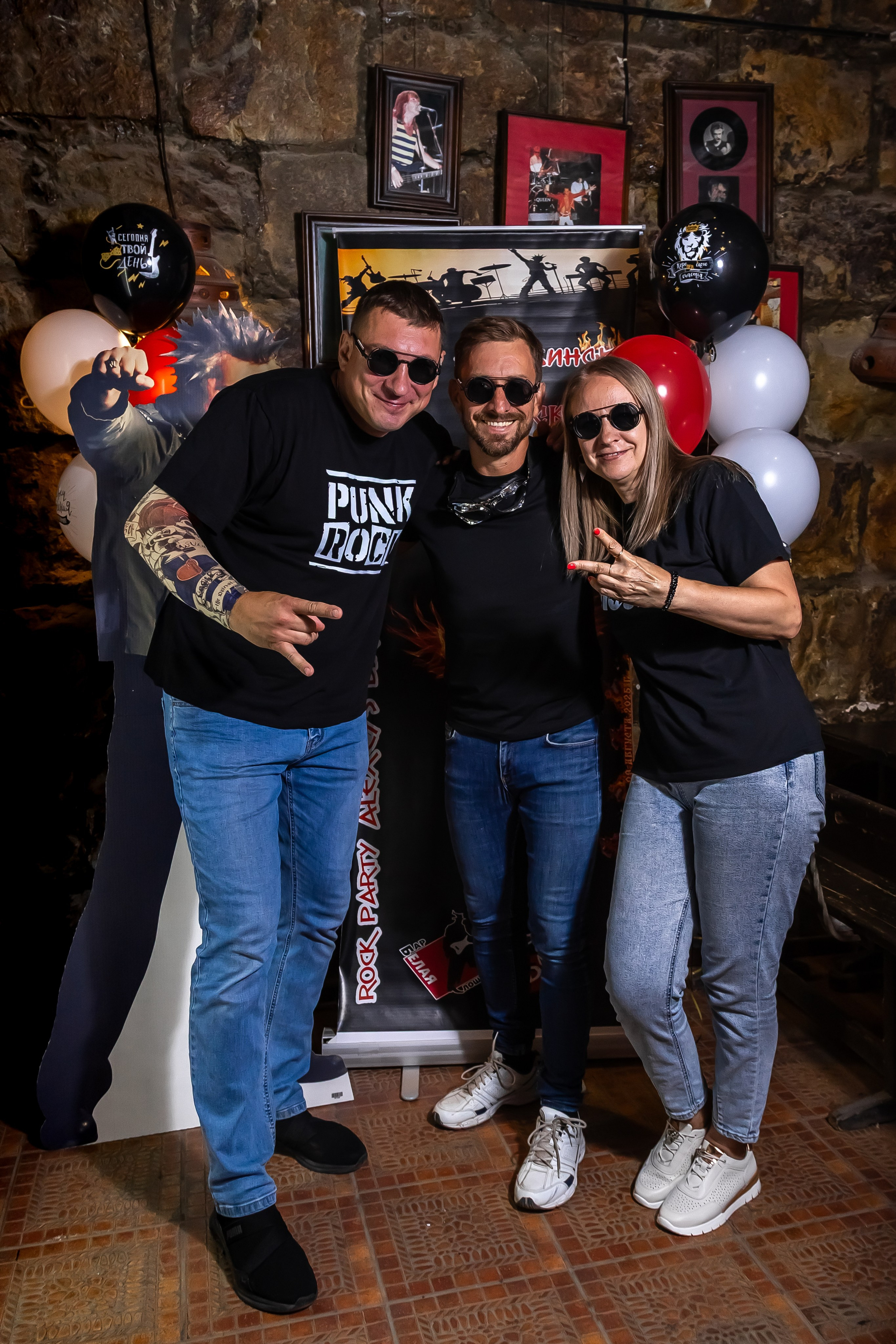 День Рождения Алексея в баре «Белая Лошадь». Фотограф в Волгограде Норченко Светлана