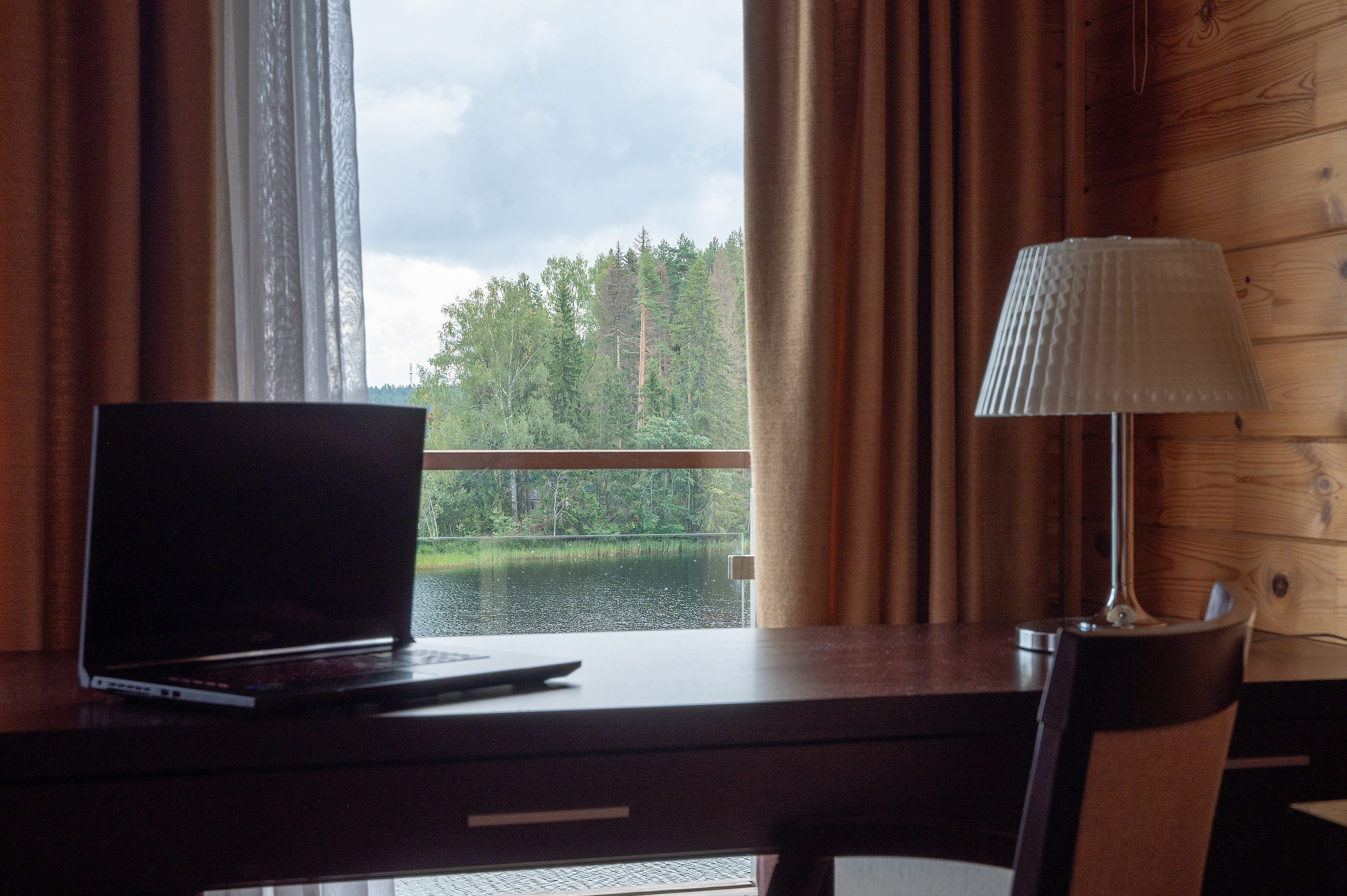 Дом на базе отдыха «ВАЛДАЙ». Интерьерный фотограф в Сочи Элина Габриелян