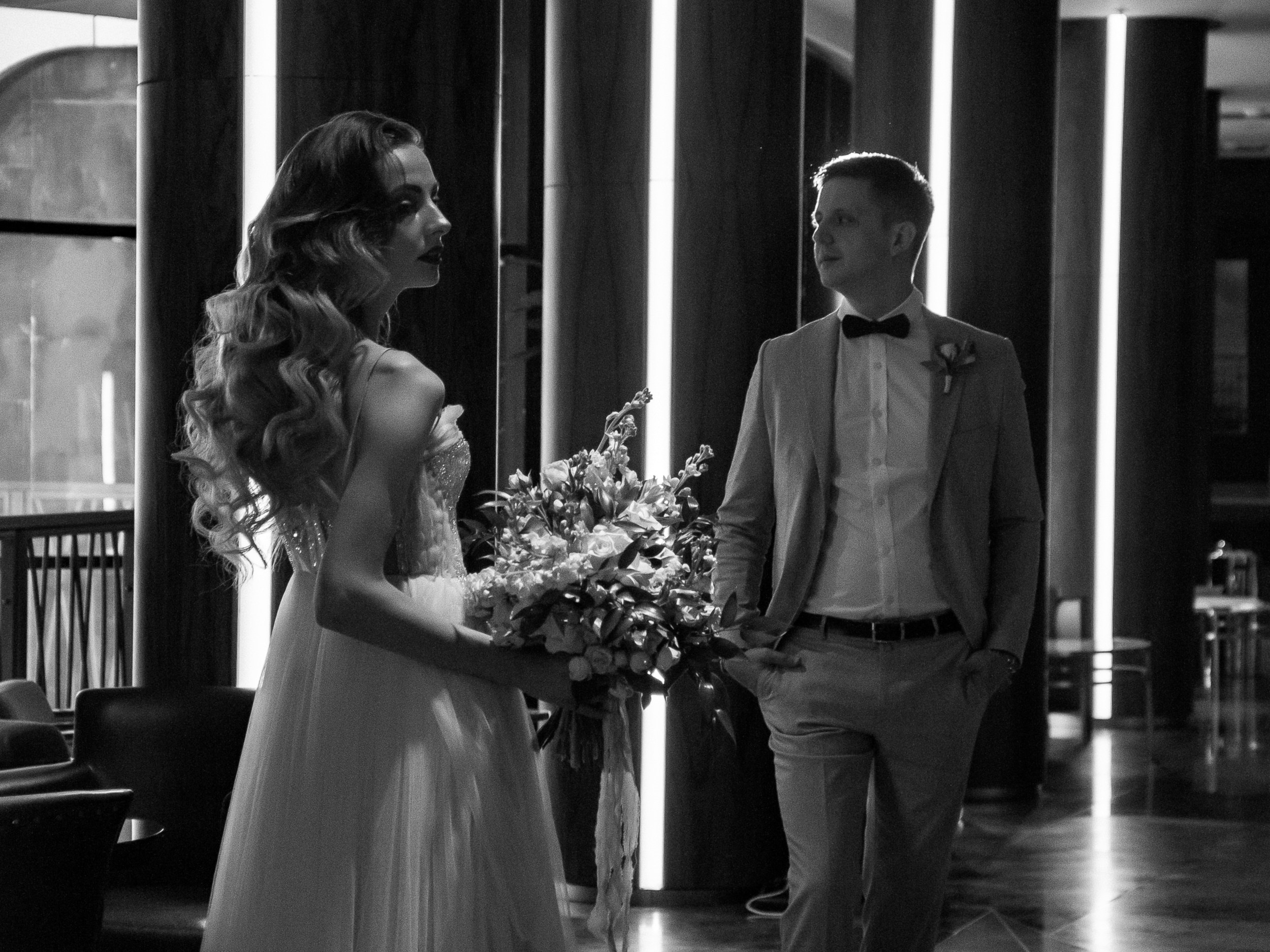 Ślubna sesja zdjęciowa w hotelu. Свадебный фотограф Варшава Лодзь Польша Елена Юцова