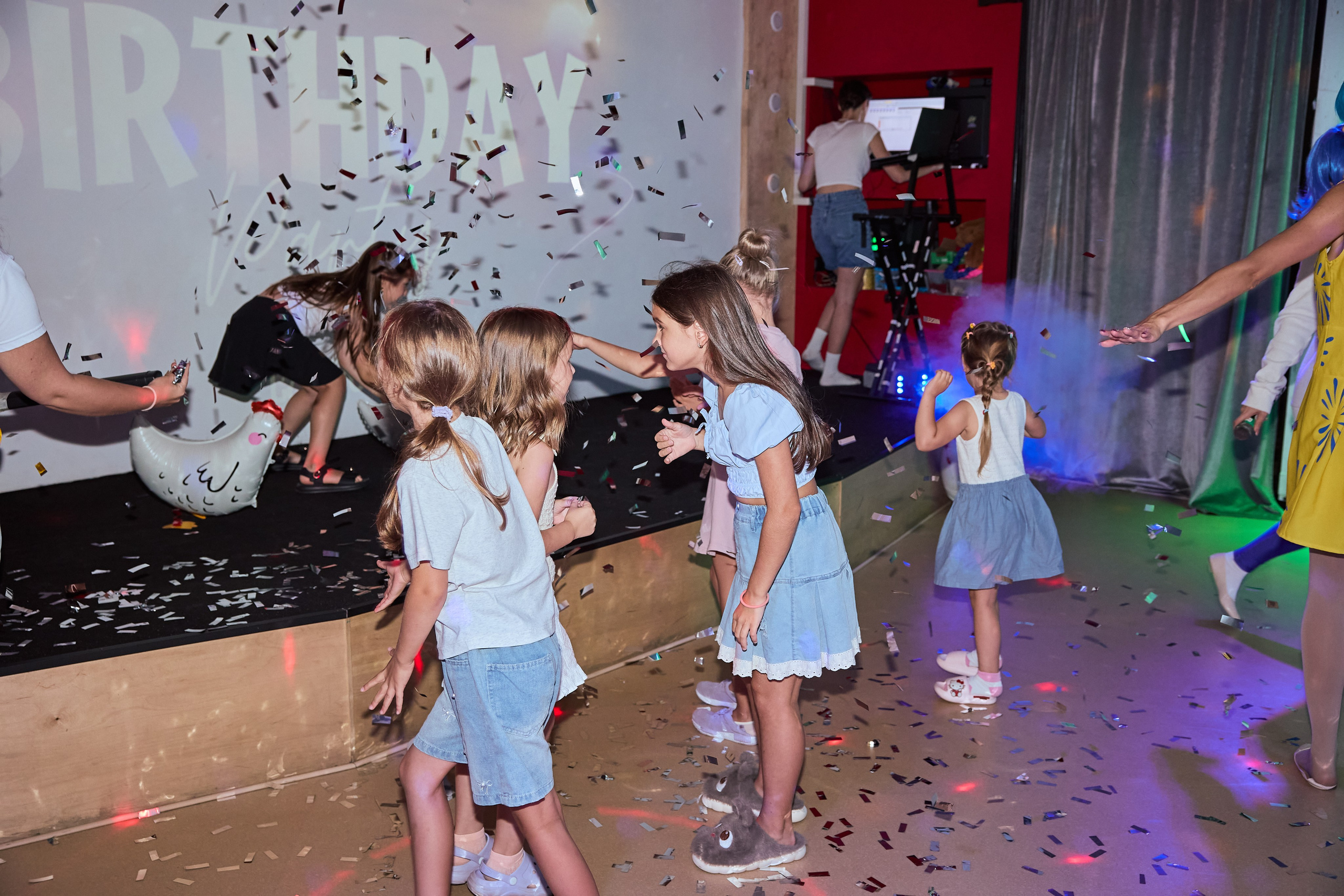 День рождения. Party 18-. Фотограф Хромей Валерия