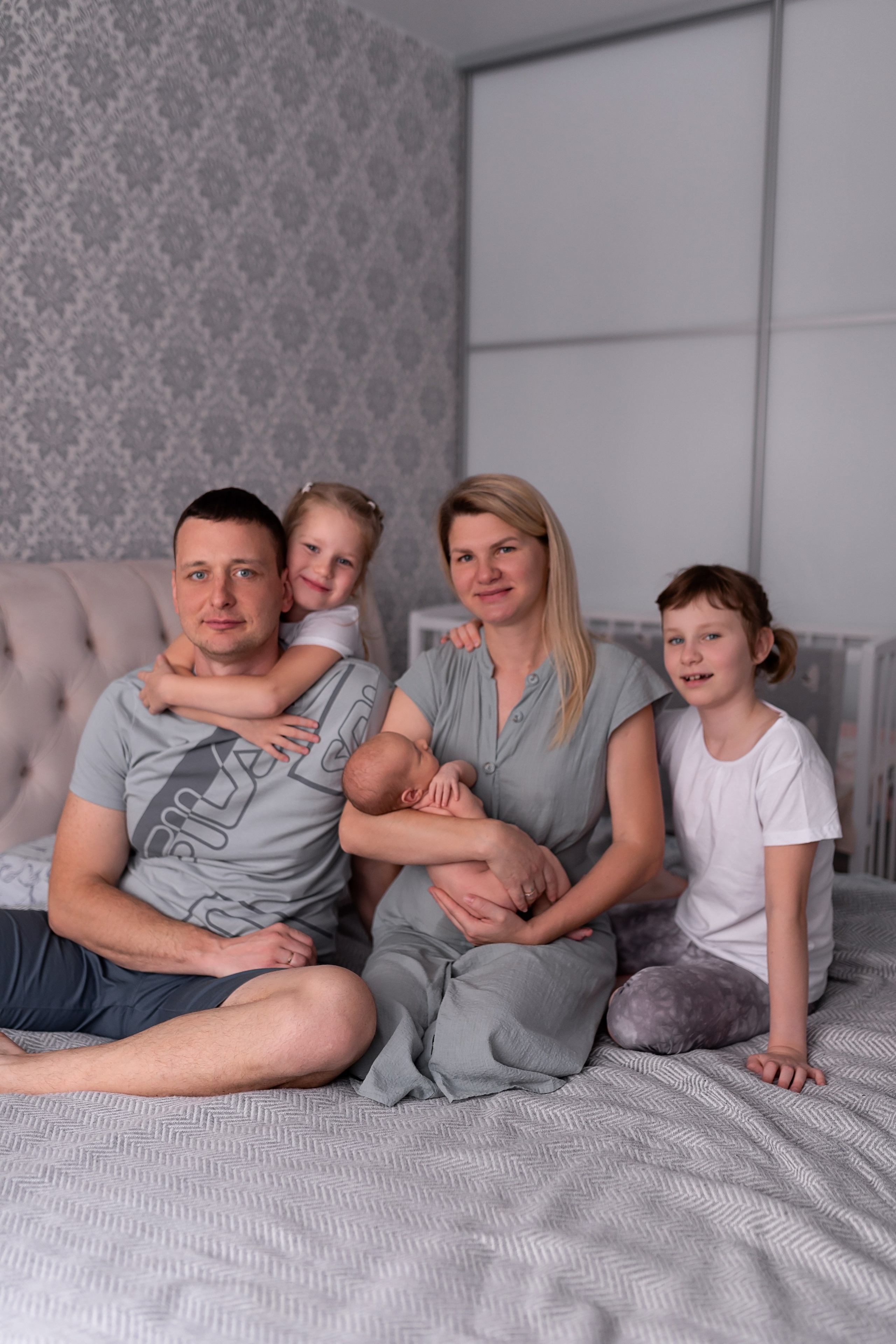 Илья, Катя, Ксюша, Соня, Алёна. Главная