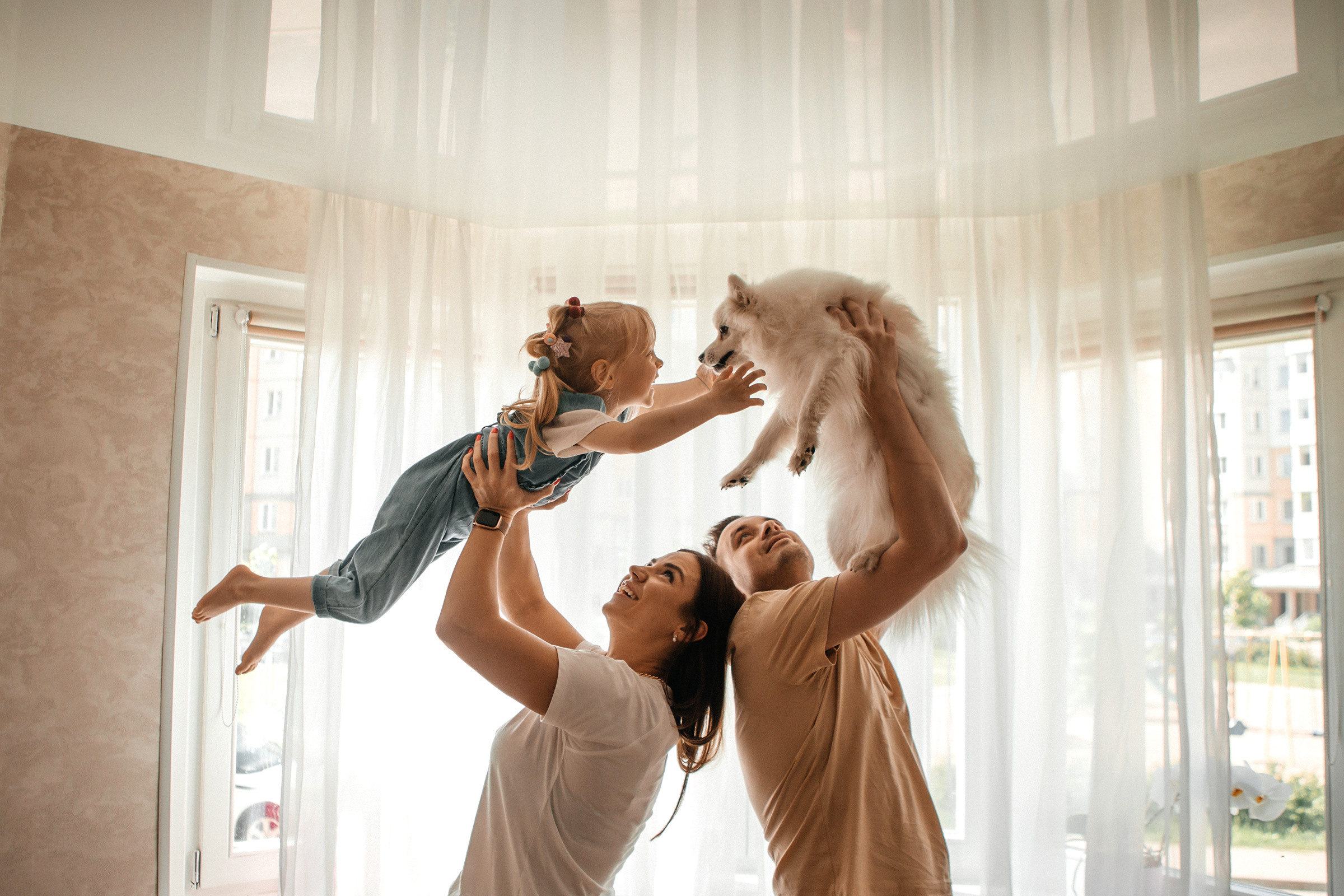 Маша, Игорь, Арина, Шанель и Лилу. Семейный фотограф в Минске Саша Павлюк