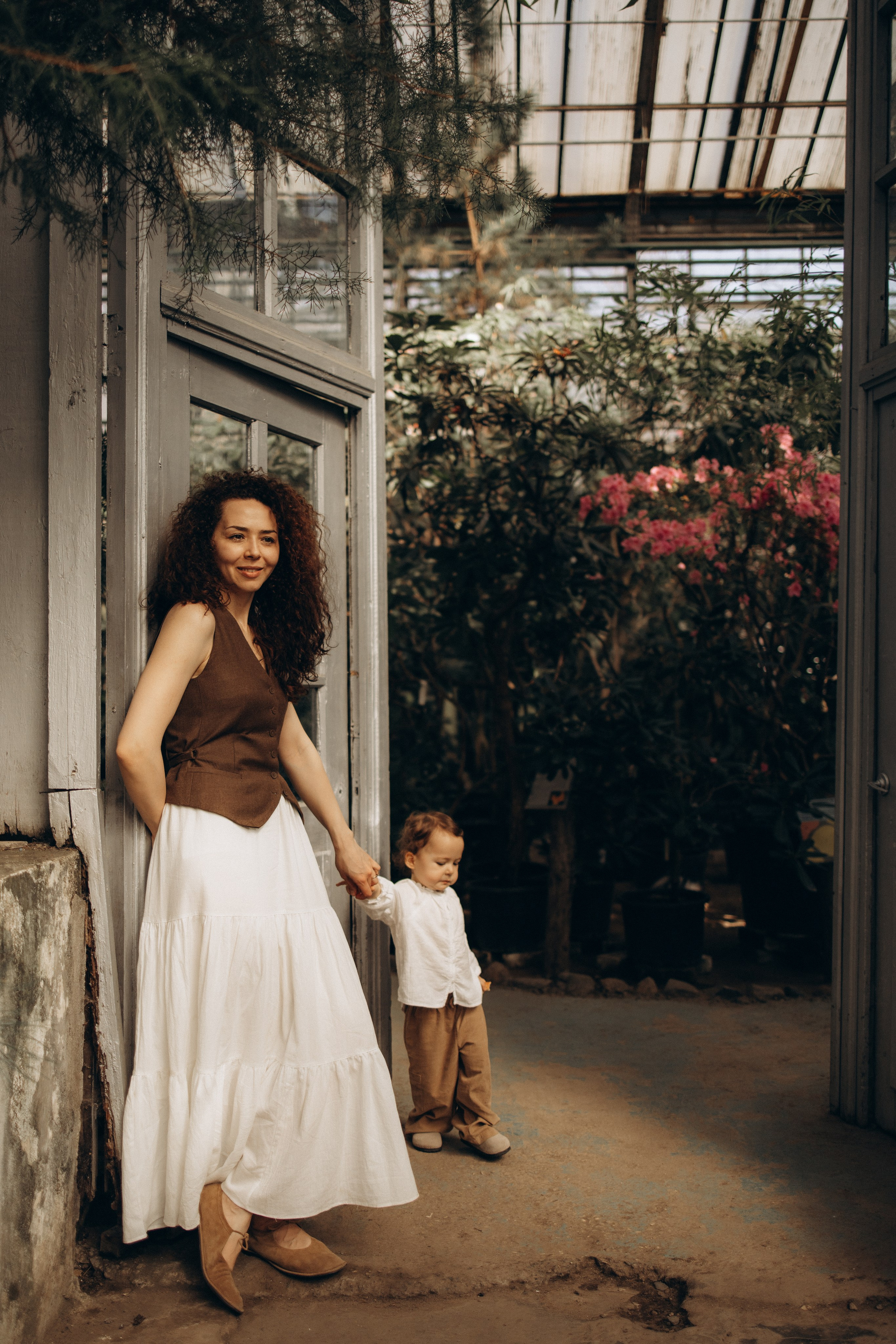 Прогулка по оранжерее. Семейный фотограф в Москве Ксения Аганина