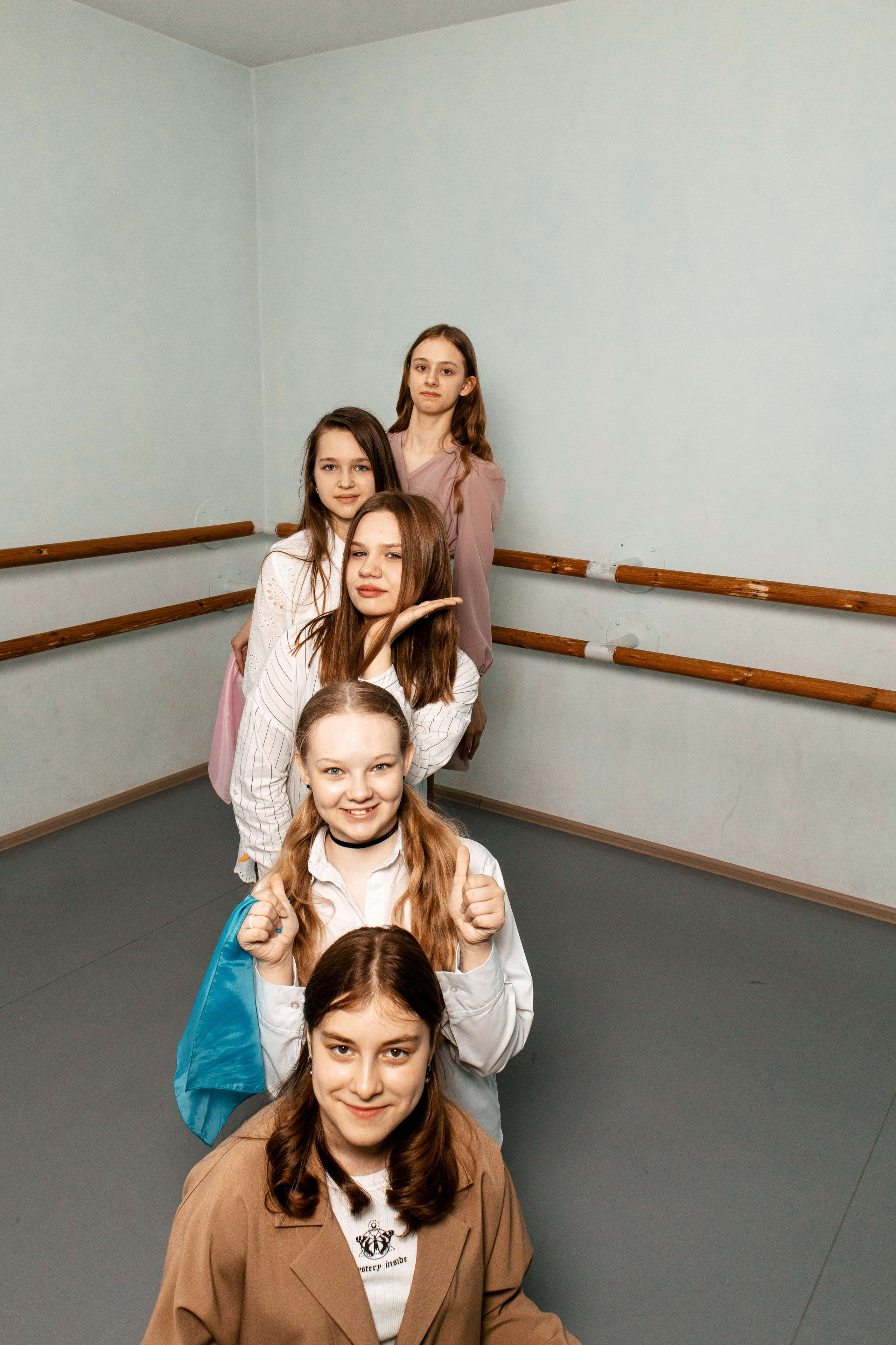 Ансамбль Счастливое детство. Фотограф в Новосибирске Евгений Маслов