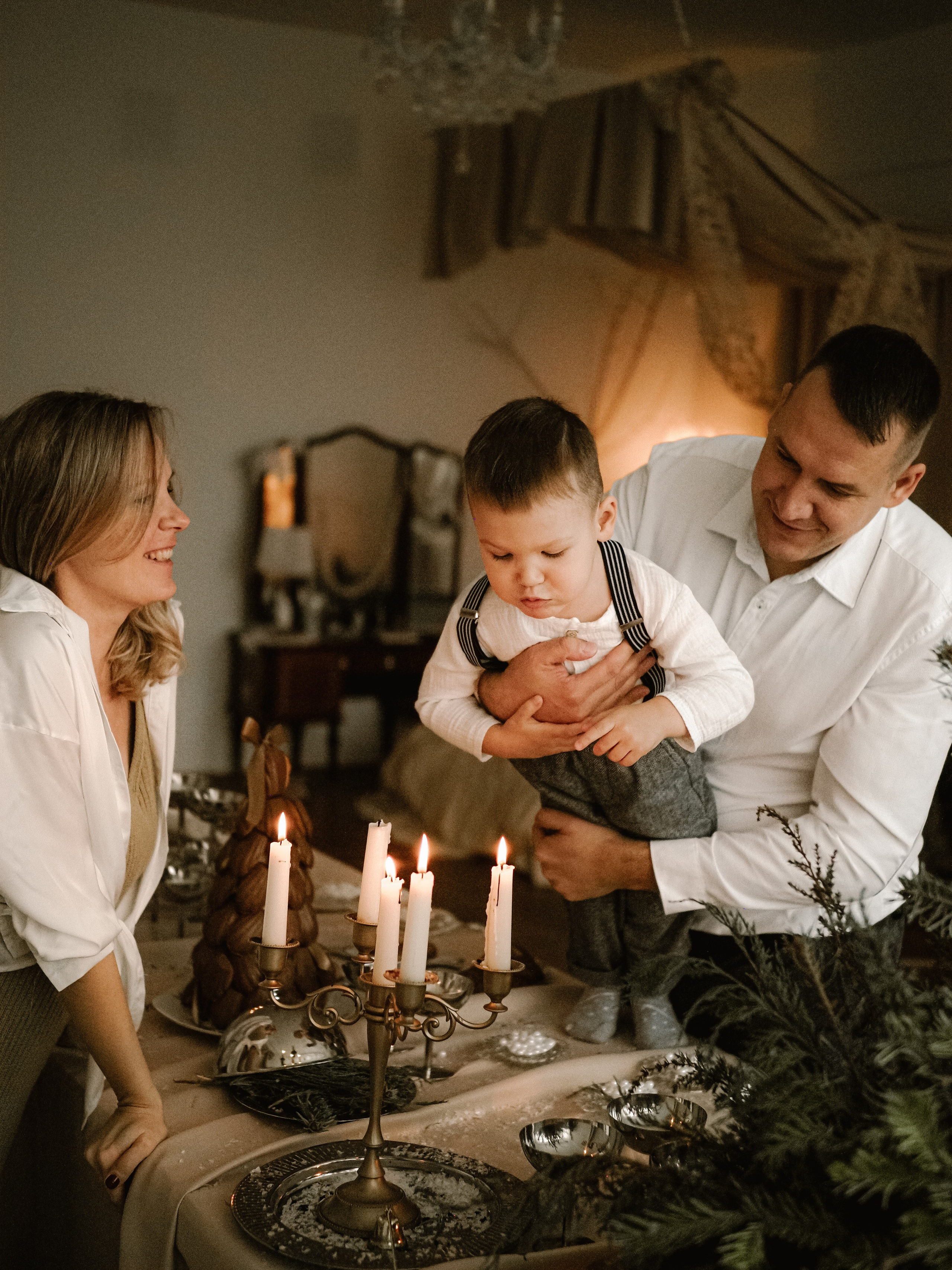 Если фото у елочки, то вот так. Фотограф Рязань. Семейный Свадебный фотограф