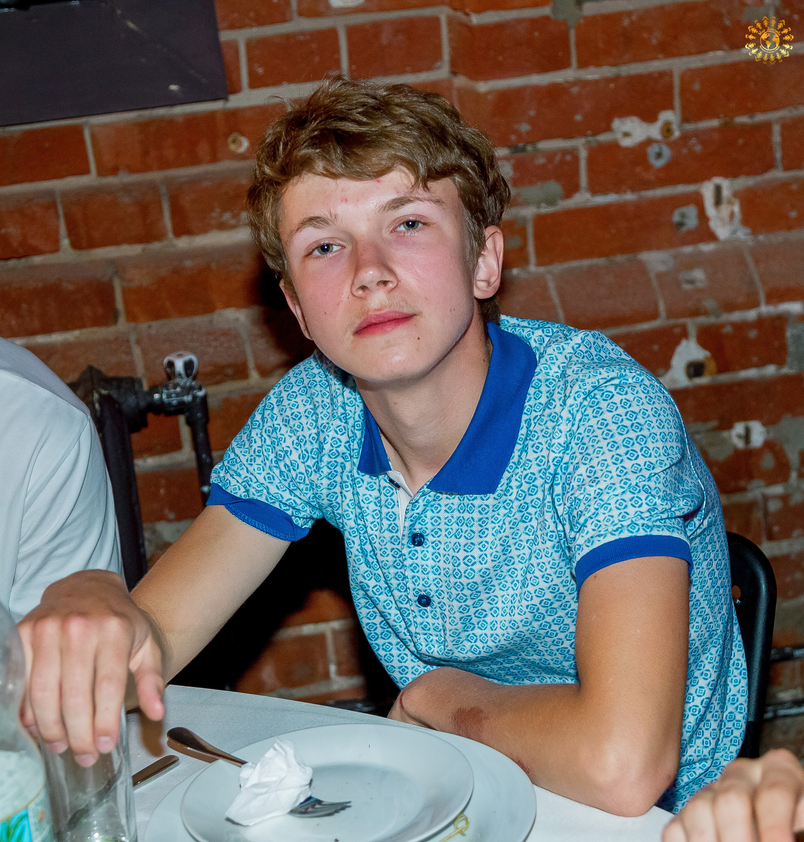 Выпускной 2023 (Школа 548; 9 Ж класс) AG Loft «Библиотека», Москва. Репортажная съемка в Москве и области. Анималистика