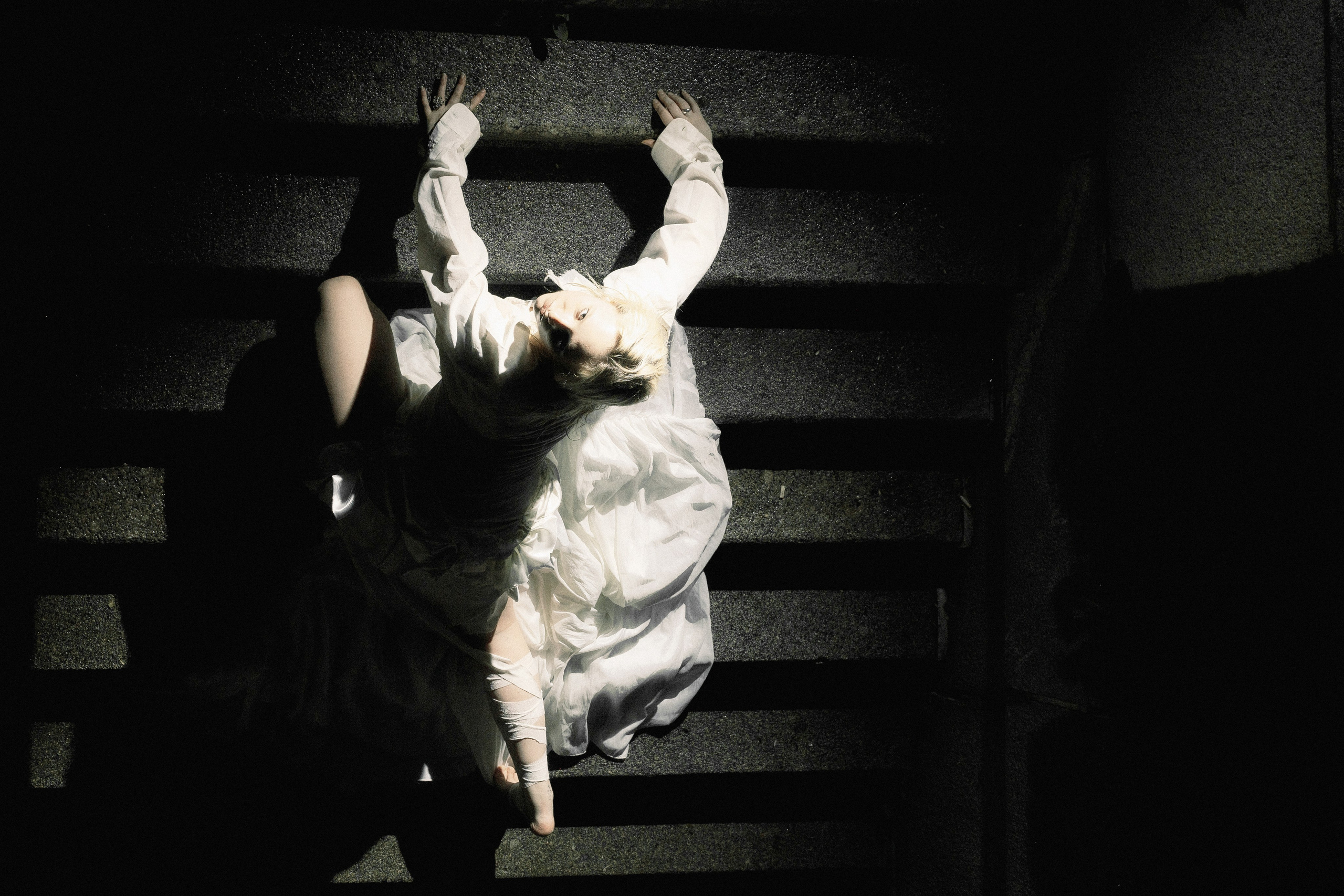 ЯВЬ. WAYHAY — Портретный фотограф