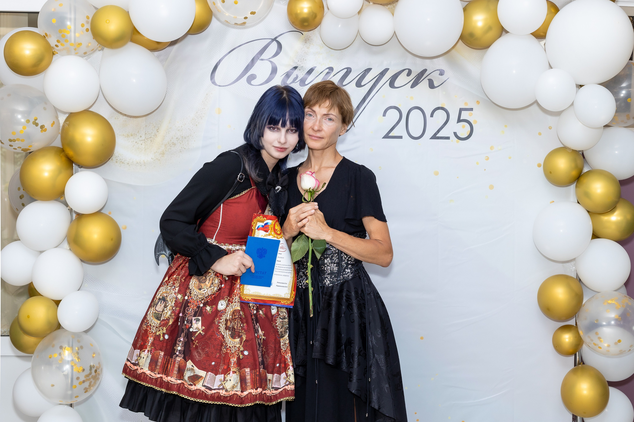 Вручение аттестата 2025. Выпускные альбомы Майкоп, Краснодар Елена Золотарева