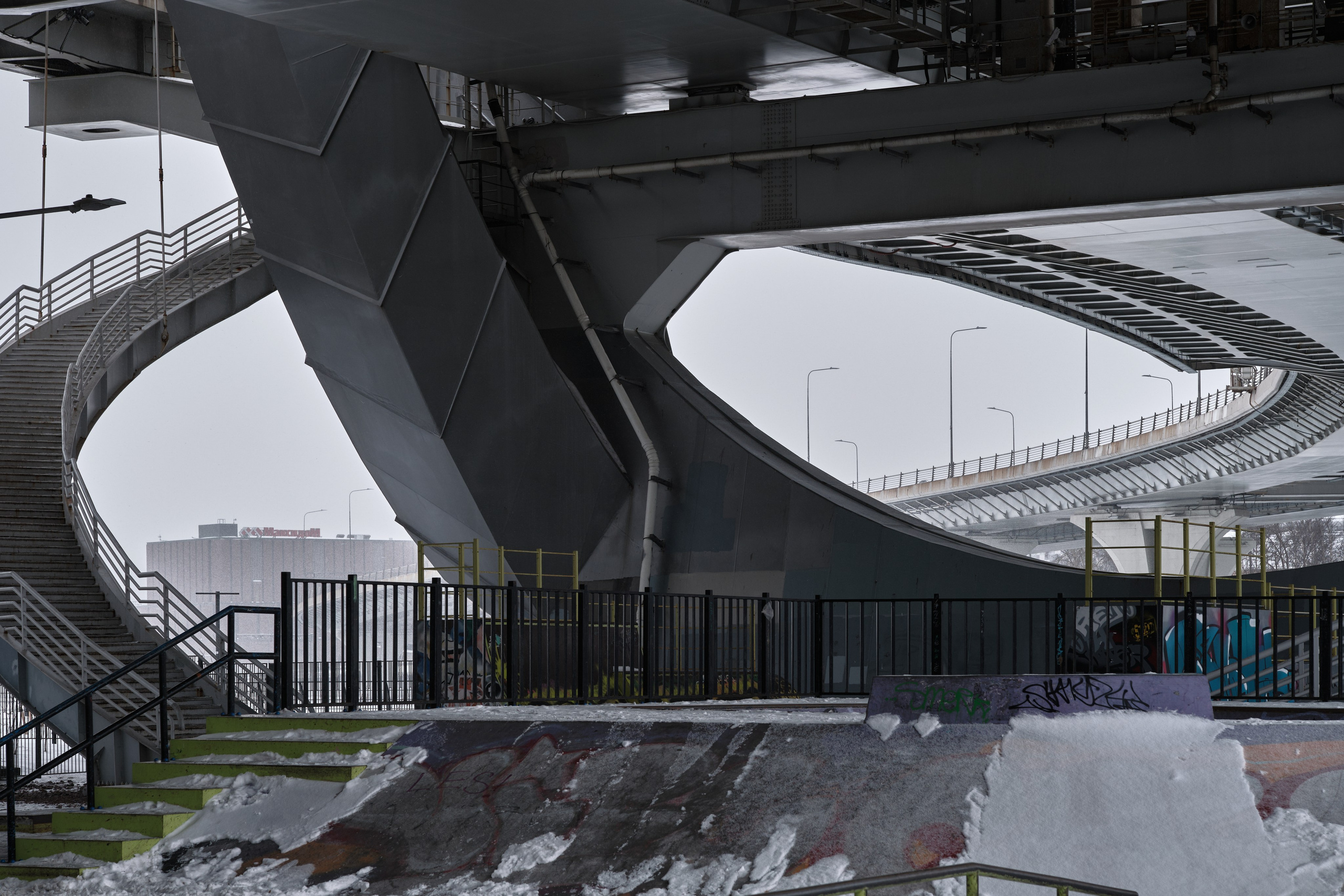 Стрит-фотография в Санкт-Петербурге — фотосессия | Филипп Линзин. Репортажный и портретный фотограф в Санкт-Петербурге Филипп Линзин