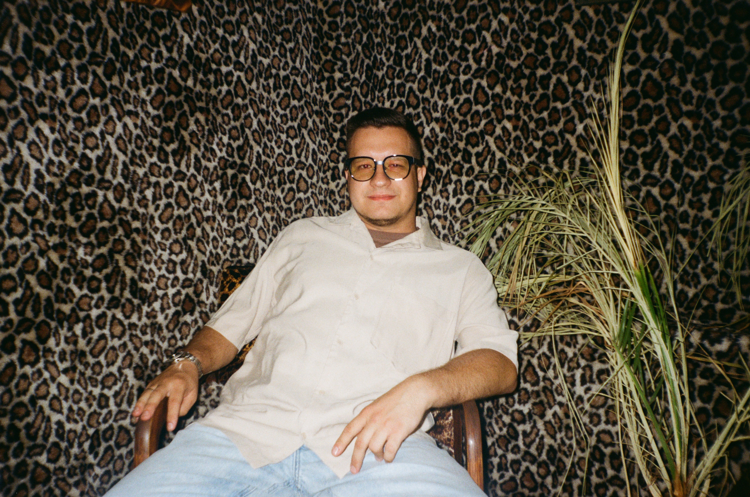 Плёнка. Человек в Шляпе