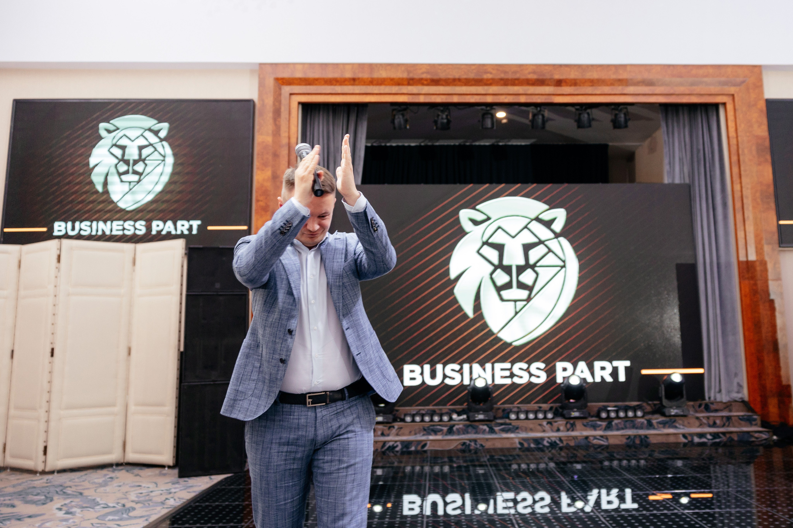 EQUIUM Казахстан — бизнес часть. Фотограф для бизнеса Константин Брусницын в Екатеринбурге