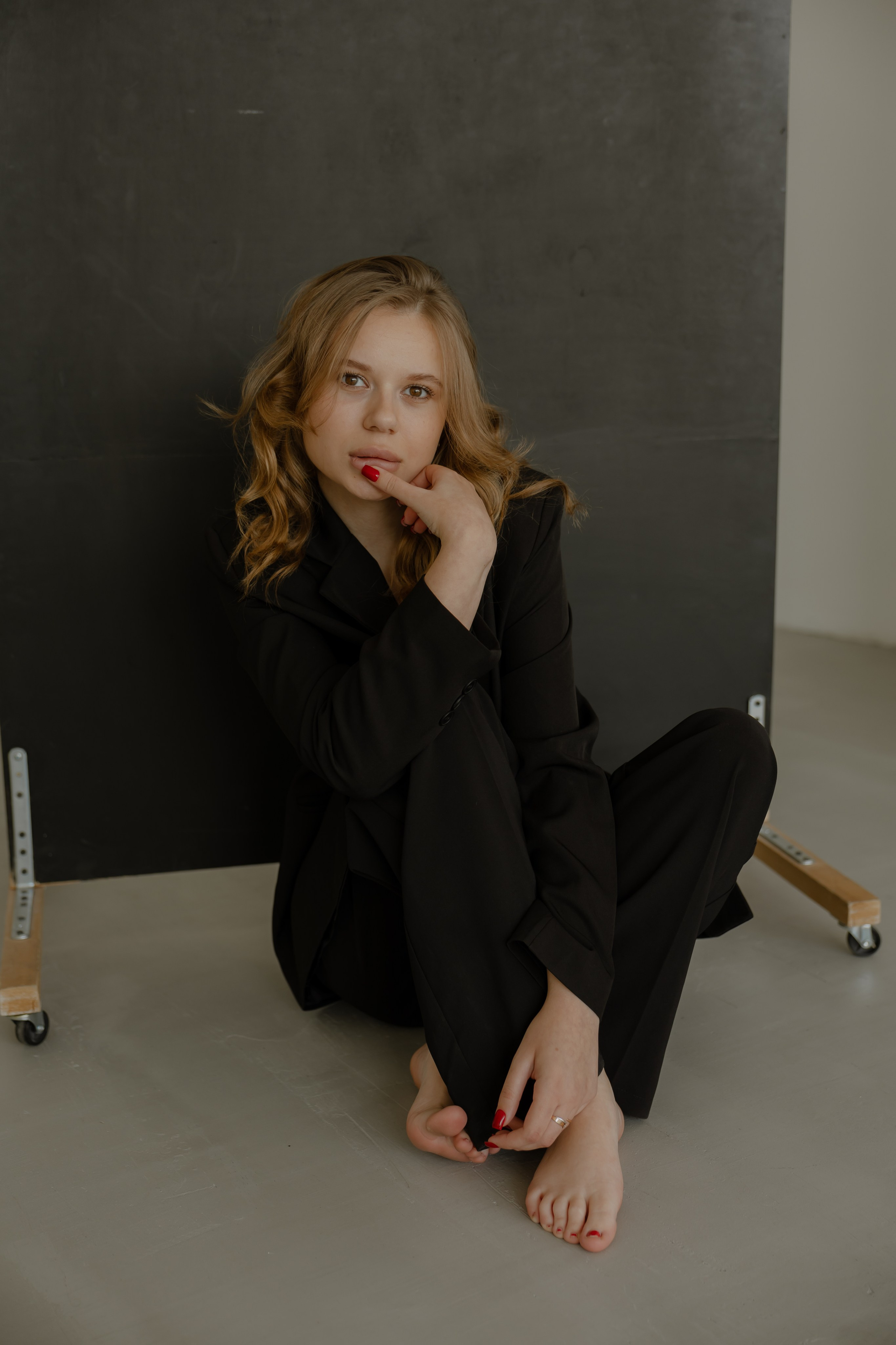 Минимализм в студии. Фотограф в Новосибирске Екатерина Васильева