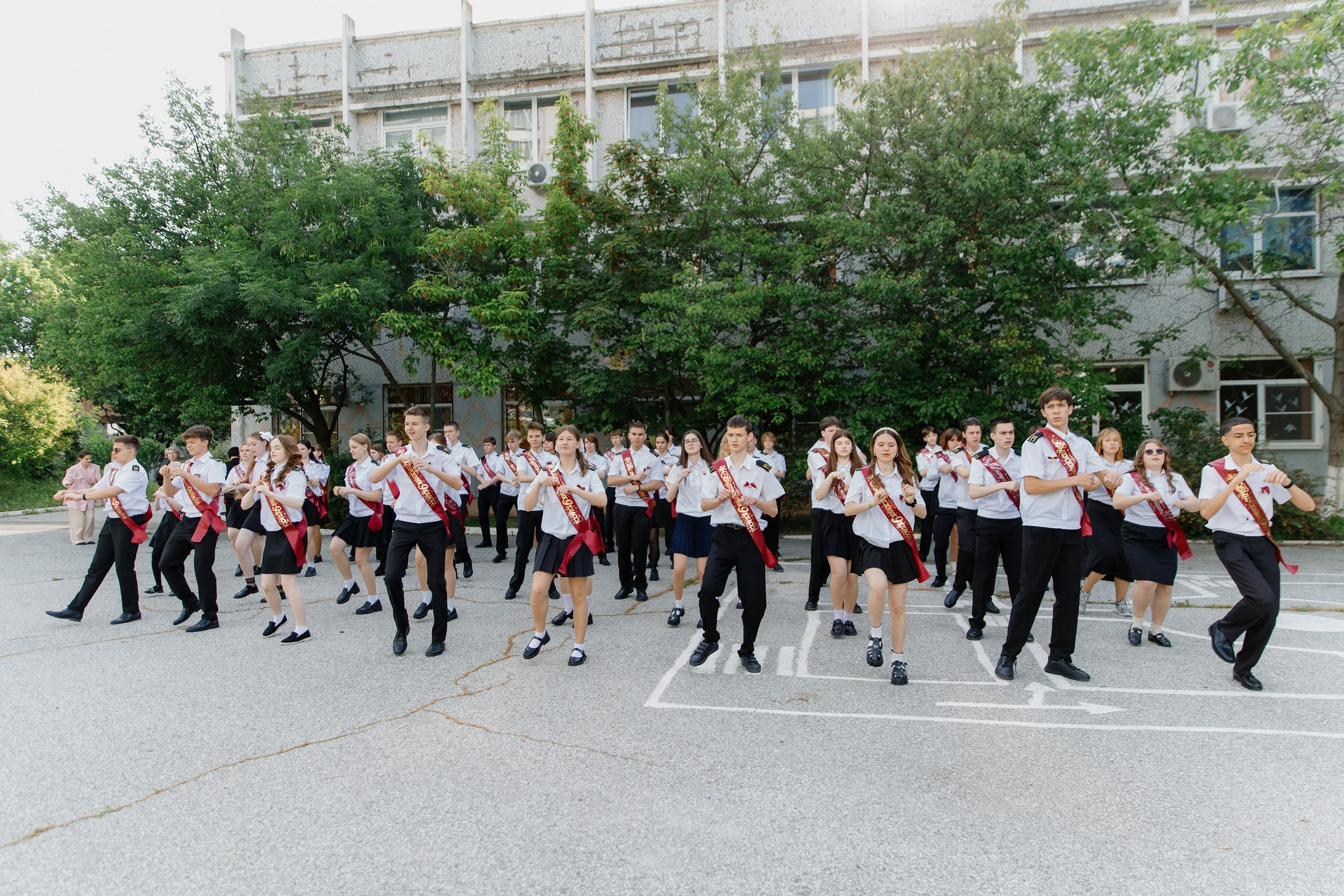 9 класс 33 школа. Выпускные альбомы Натальи Бутко: Новороссийск, Анапа, Геленджик