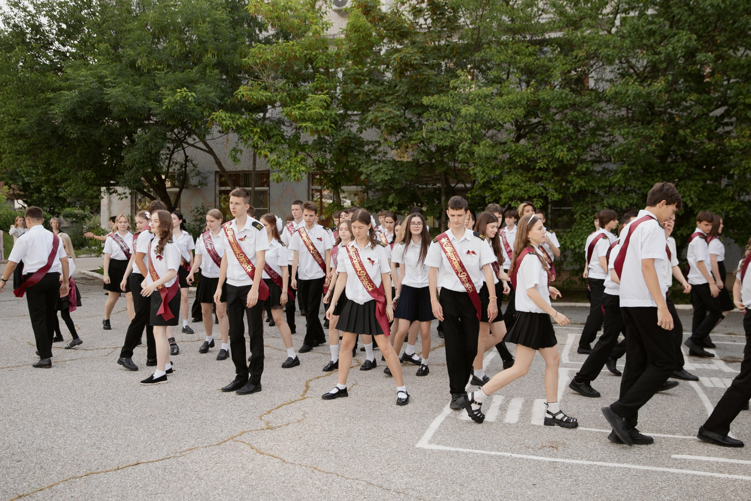 9 класс 33 школа. Выпускные альбомы Натальи Бутко: Новороссийск, Анапа, Геленджик