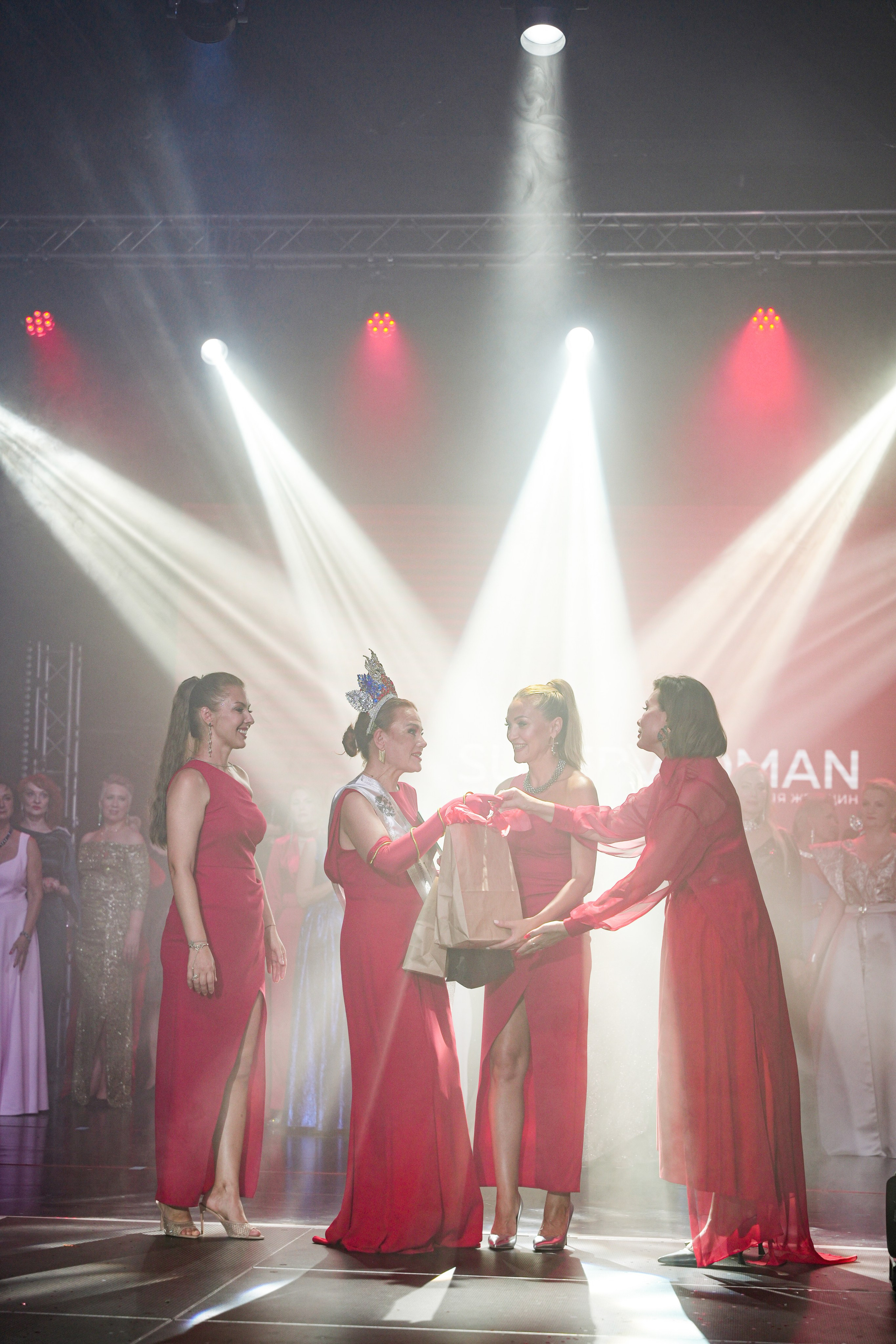 Финал SUPERWOMAN Russia 2.0. Портретный фотограф в Санкт-Петербурге Дмитриева Наталия