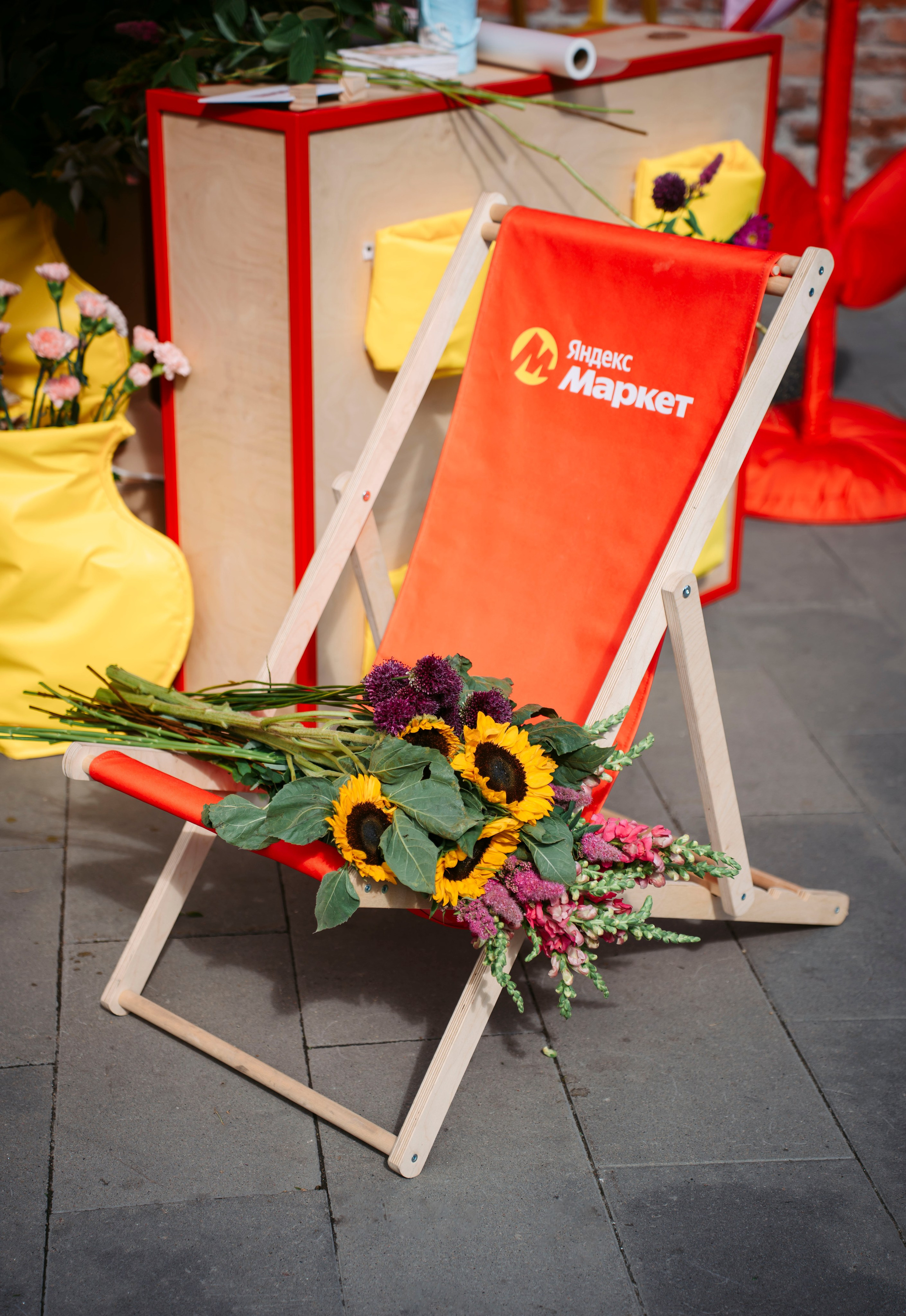 Маркет Маркета. Петербург / 2025. Саша Копылов, фотограф в Казани