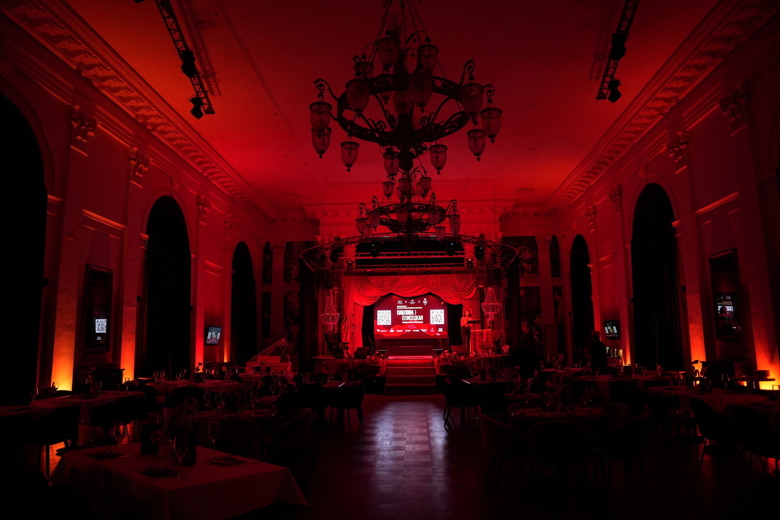 Вечер посвященный Анне Павловой и Майе Плисецкой. Фотограф Волгоград Анастасия Ли