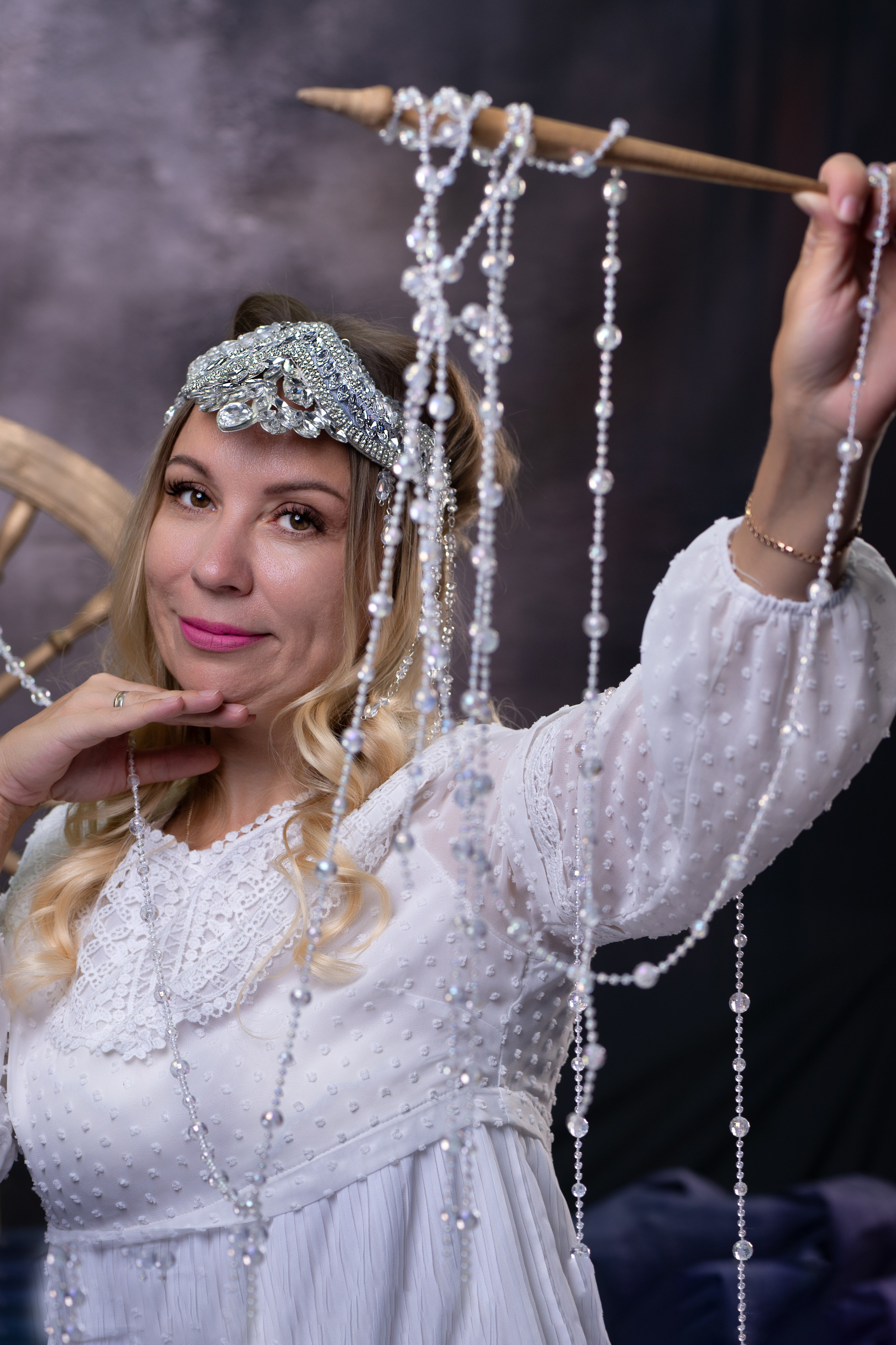 Вплетая лунный свет. Главная