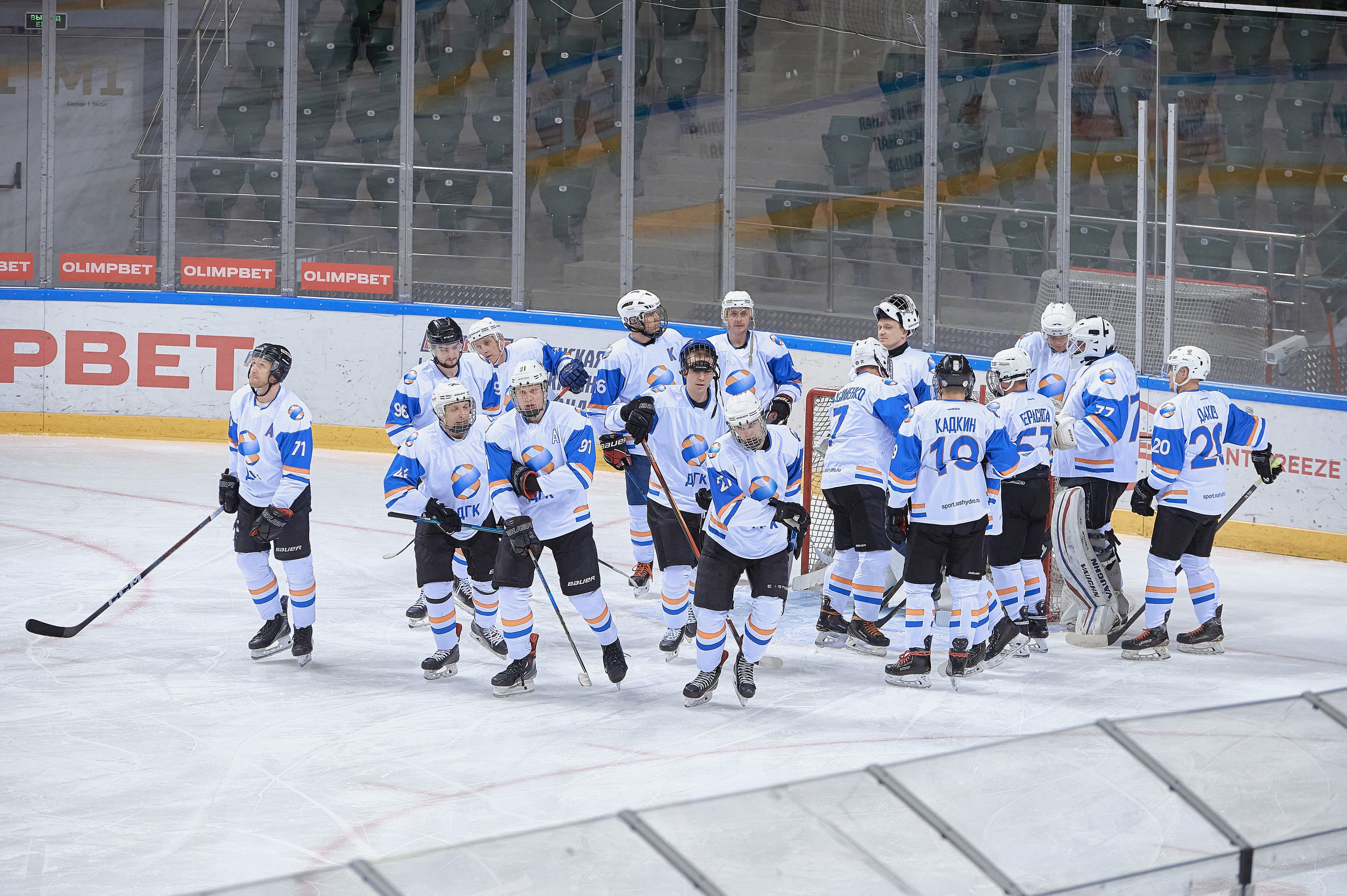 Платинум Арена — Хоккей — РусГидро. Фотограф Яковлев Роман — Красноярск