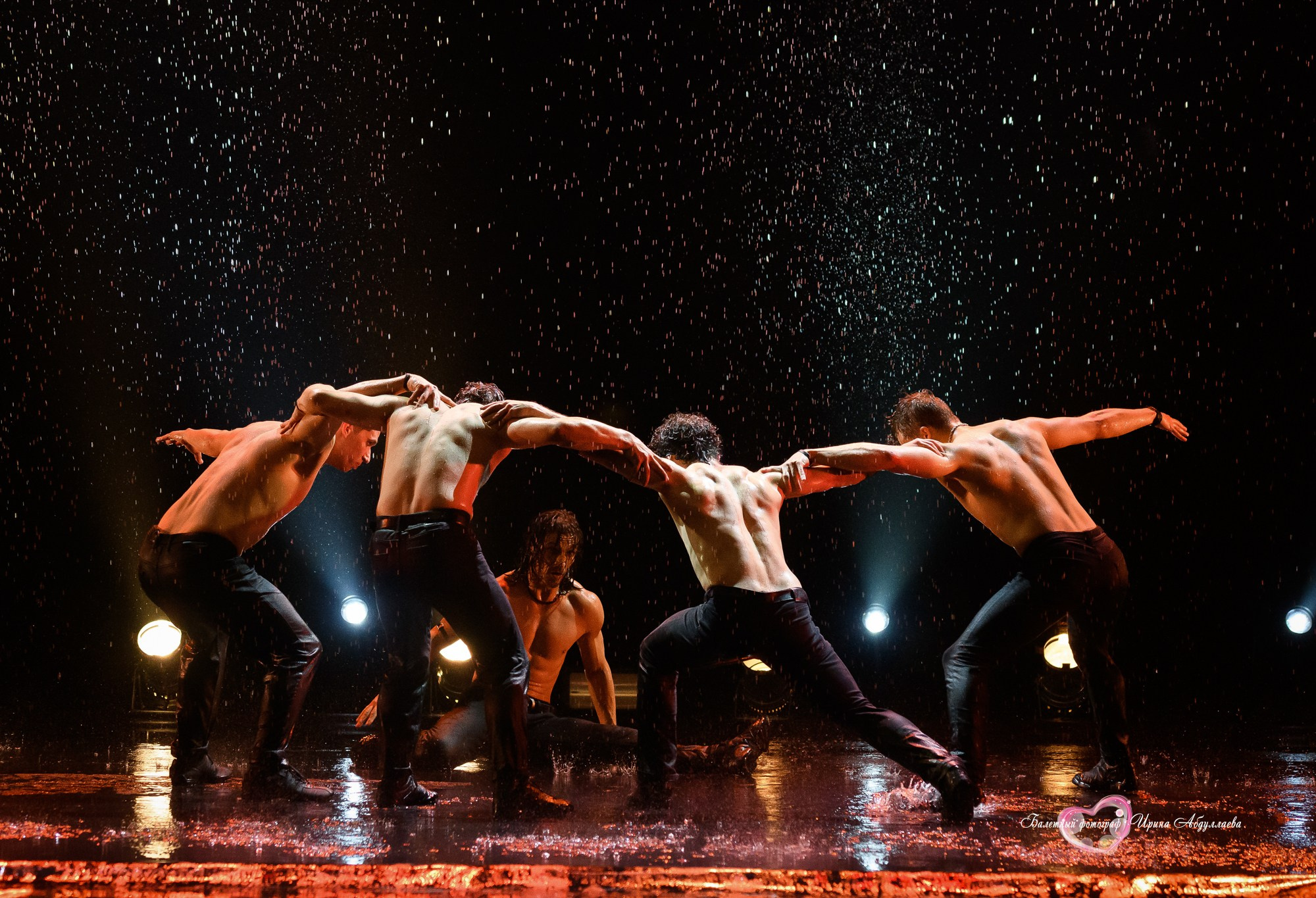 «Шоу под дождём» — А где же… СЧАСТЬЕ 2025-07-19