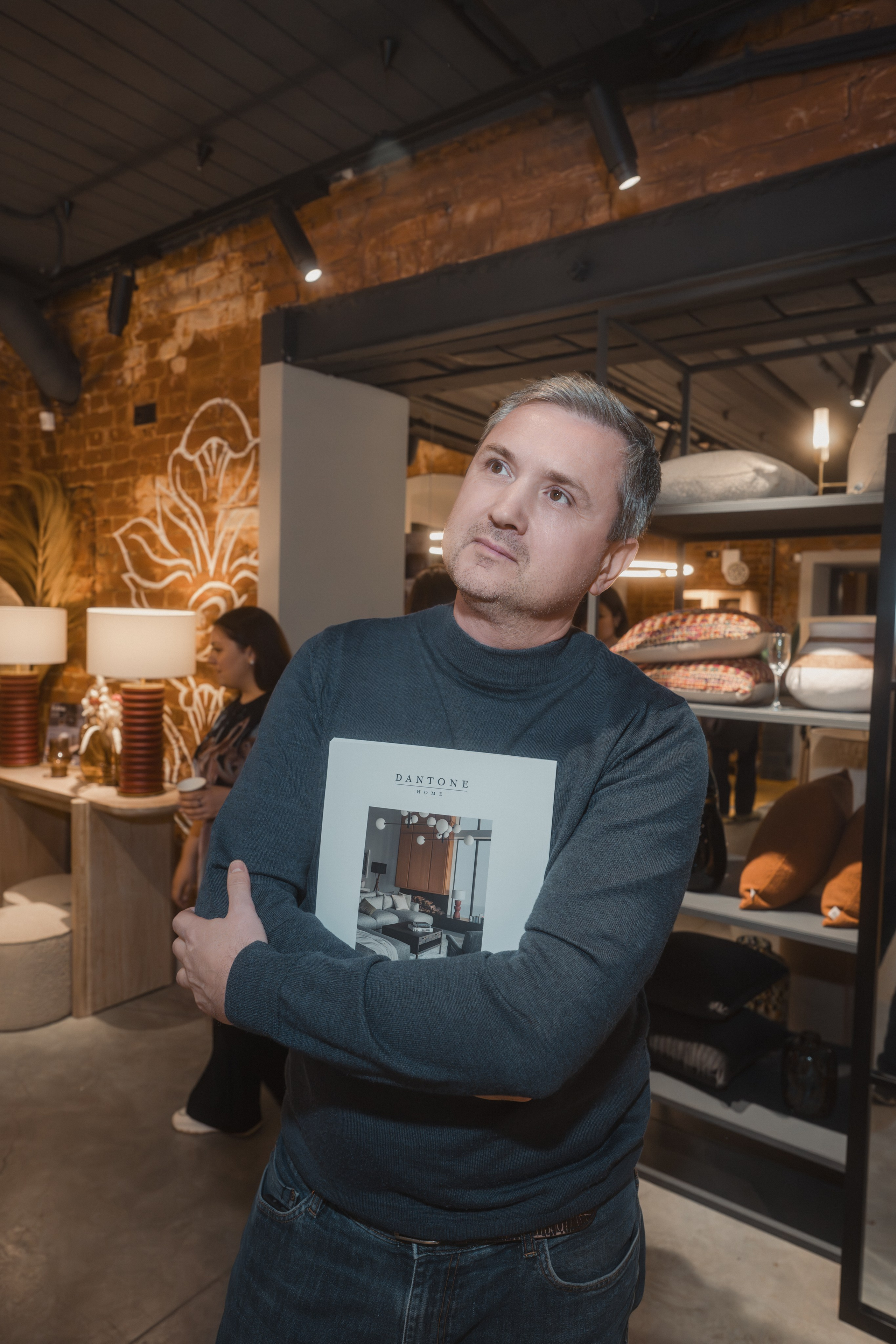 Репортажная фотосессия в Dantone Home в Казани