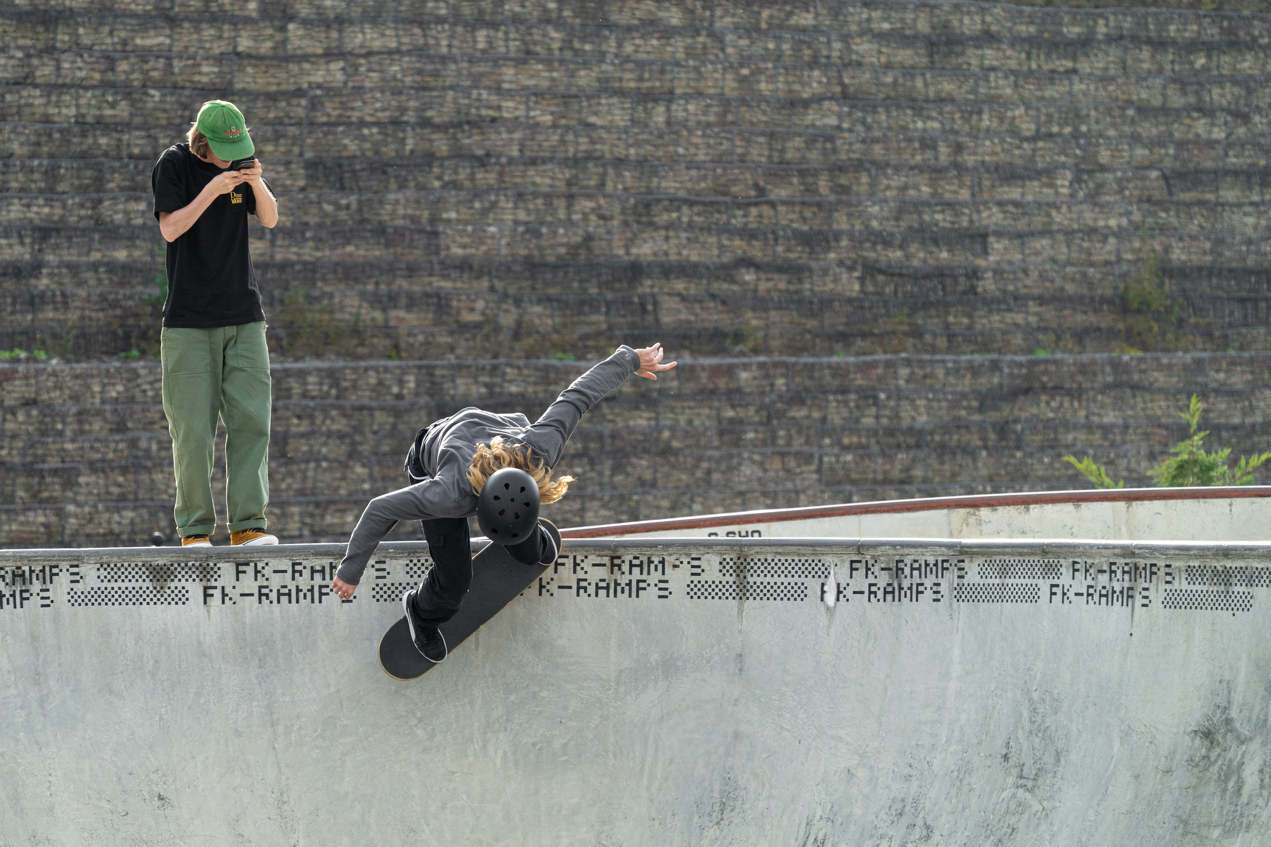 Чемпионат России по скейтбордингу на курорте Красная Поляна 2022. Репортажный фотограф в Красной Поляне и Сочи Павлюченко Екатерина